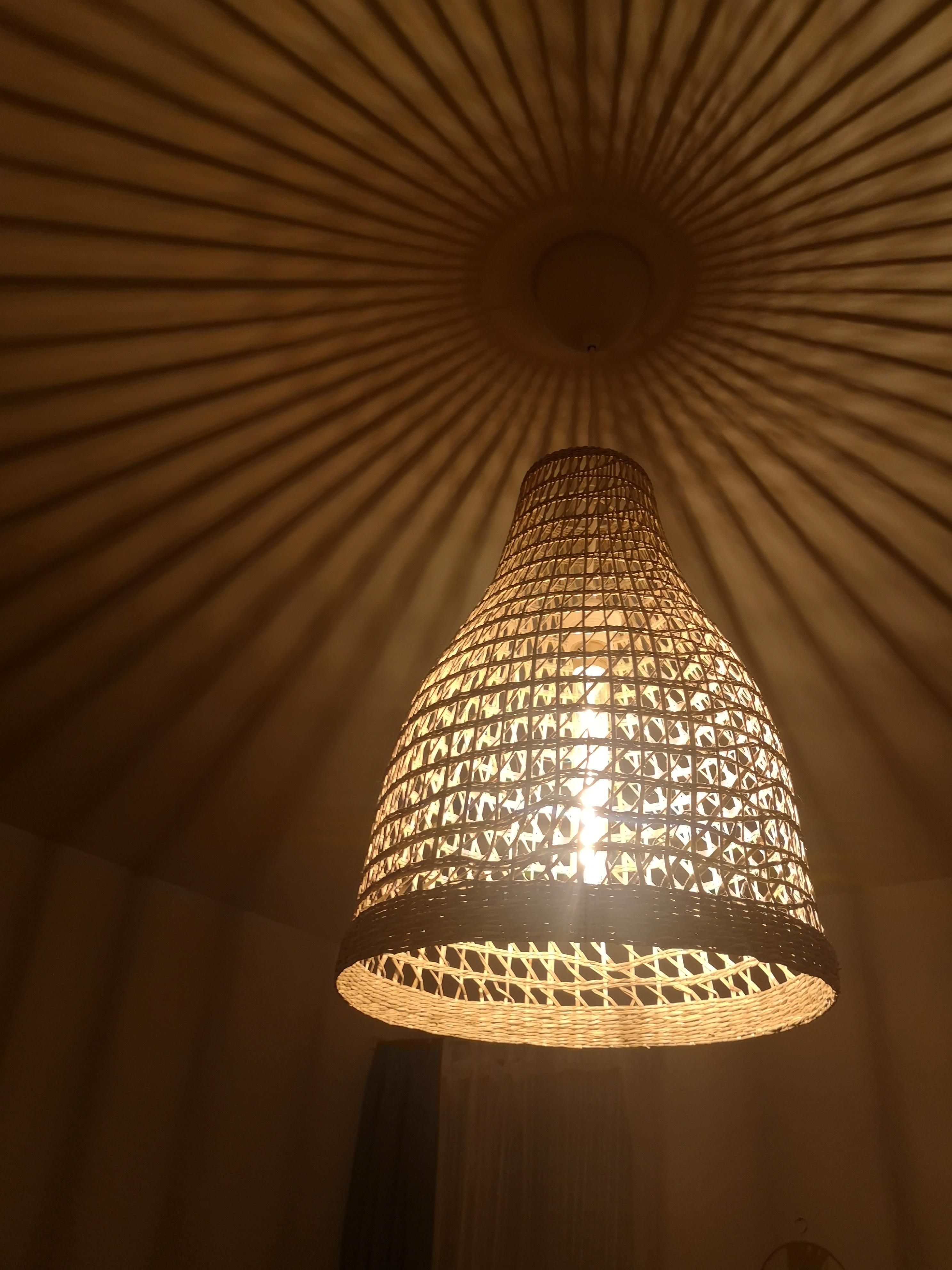 Diese Lampe! Dieses Licht! Dieses Muster! 