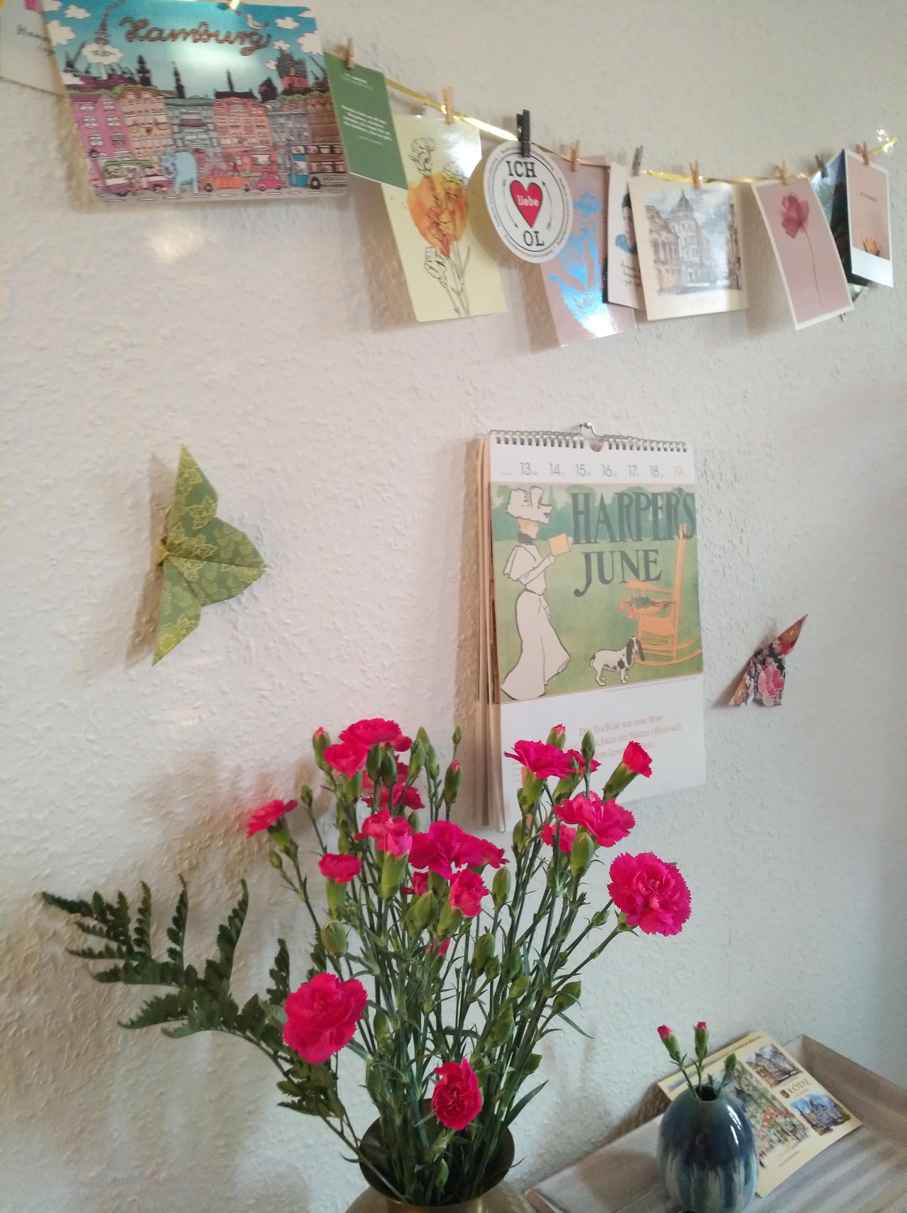 Diese Nelken machen absolut gute Laune :) #livingroom #myhappyplace #summer 