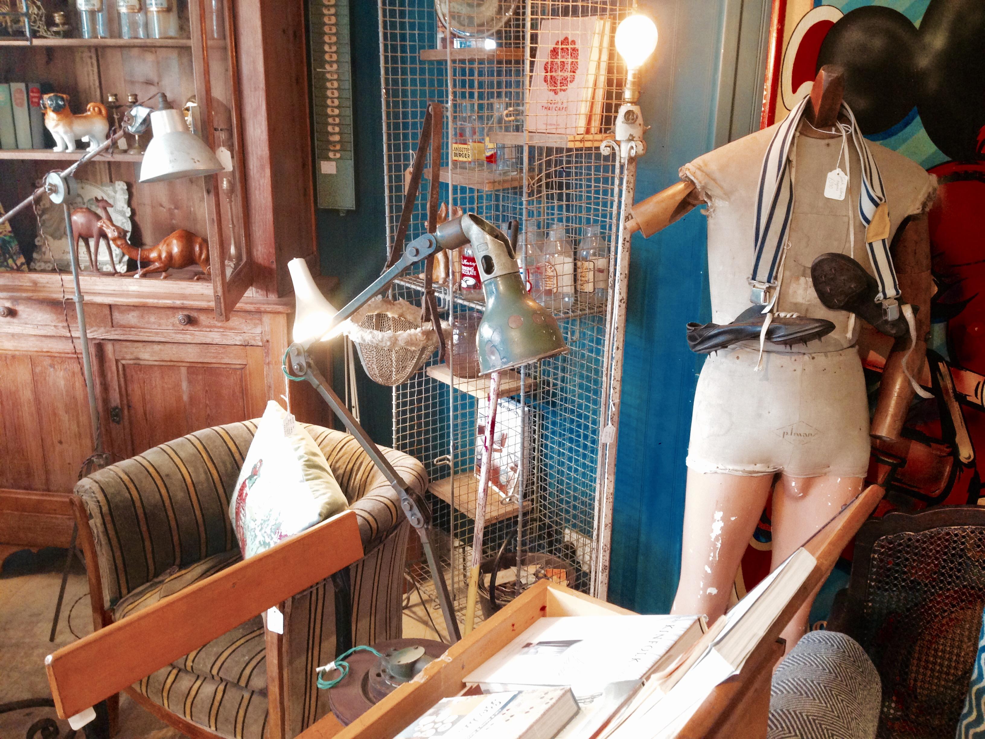 Dieser Shop war für allerhand Überraschungen gut! #falmouth #merill's #vintage #antiques