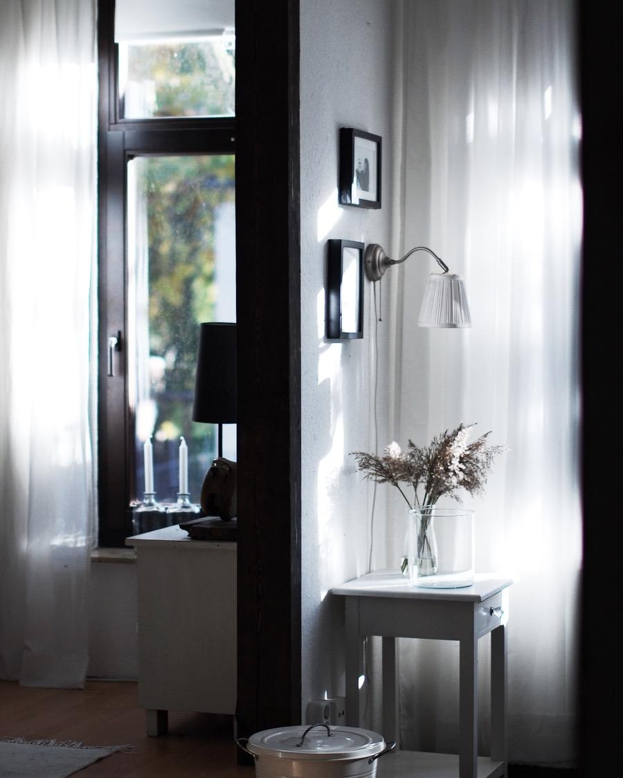 dieses #licht 🍂 #bedroom #home #interior #schlafzimmer #gräser #happymonday 