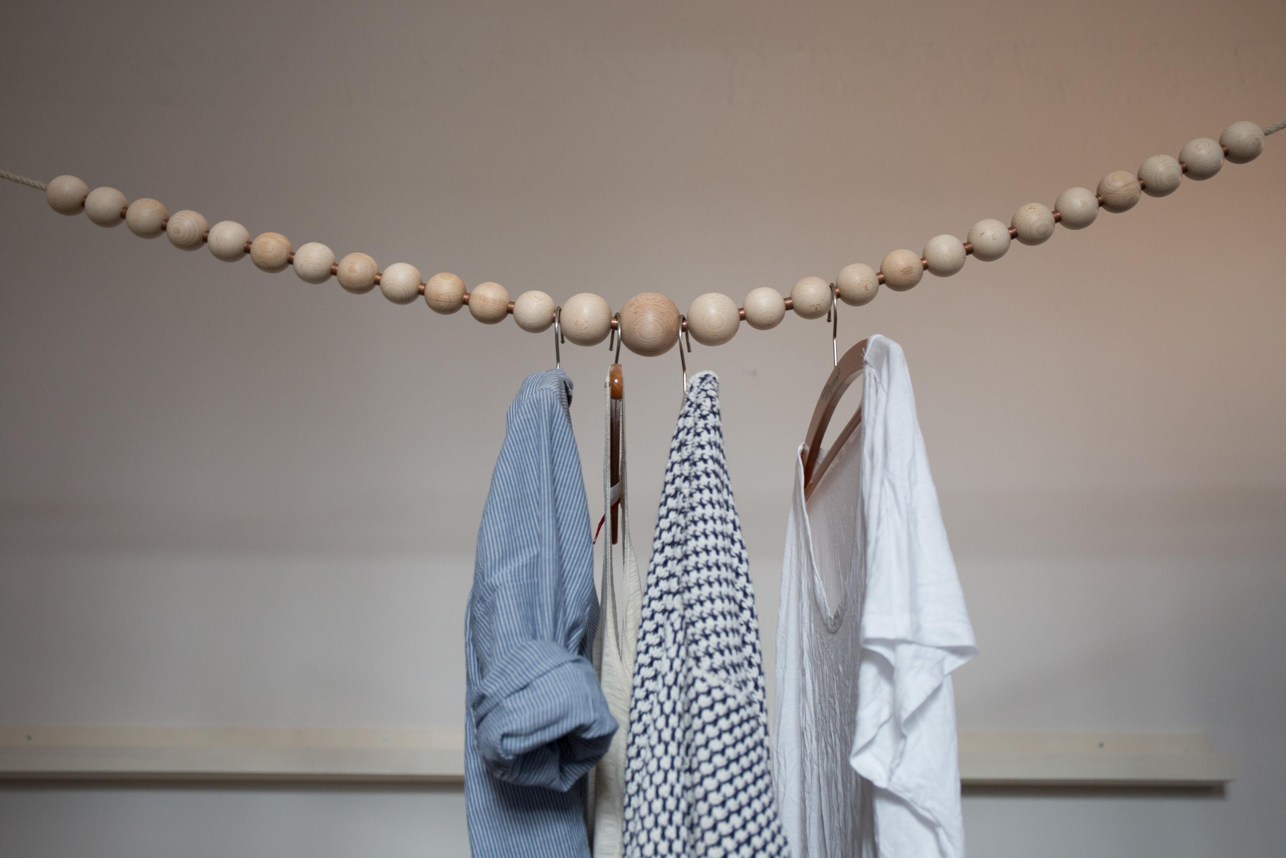 DIY-Garderobe – 4 #bastelidee #diy #garderobe #holzaccessoire ©DaWanda