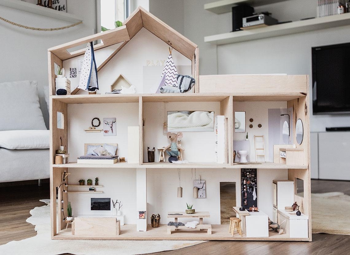 DIY: Puppenhaus 1:12 für die Maileg Mäuse bauen – mit Anleitung und Bauplan #puppenhaus #diy #freebie