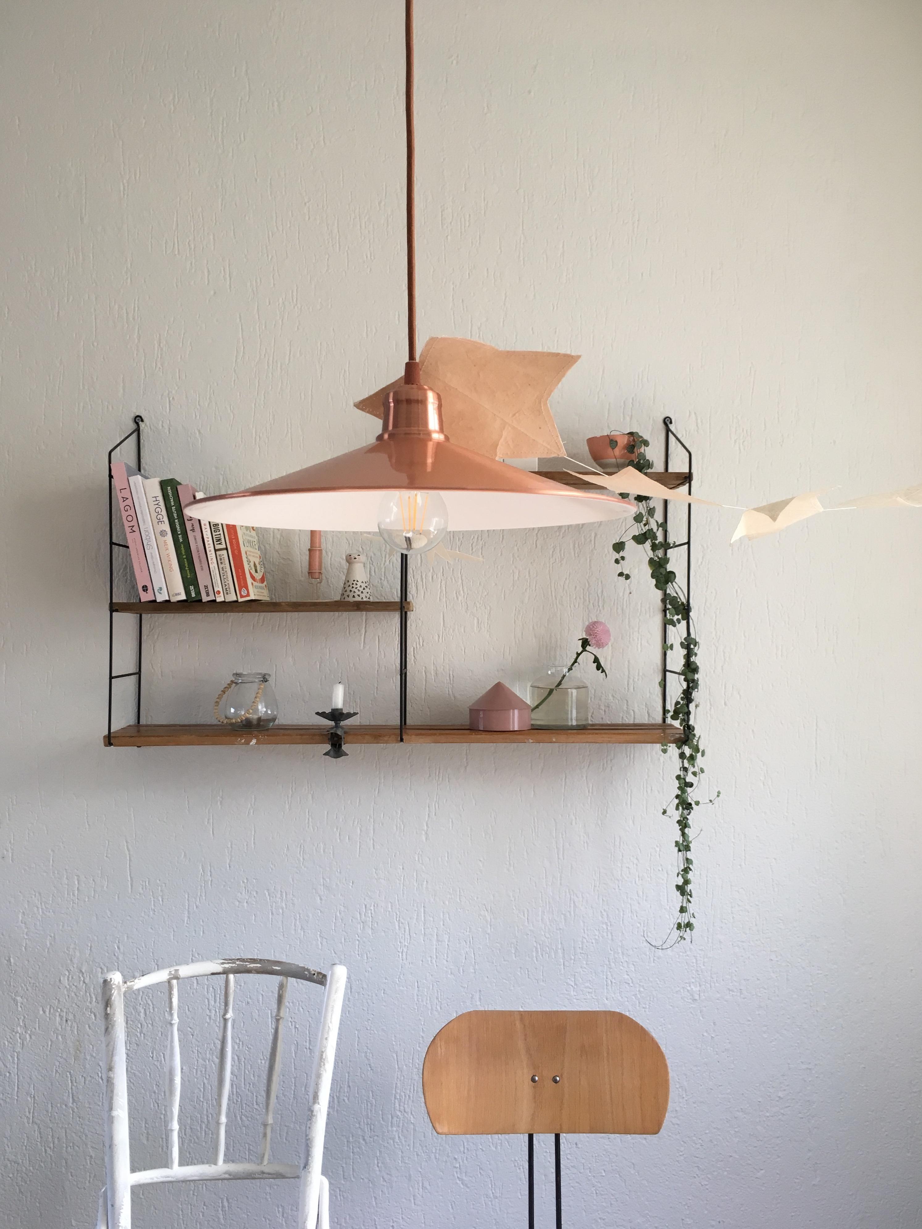 #DIYweek #lieblingsDIY #stringshelf #DIYstringshelf #shelfie #homestory #scandinavianhome #minimalismus #hygge #interior