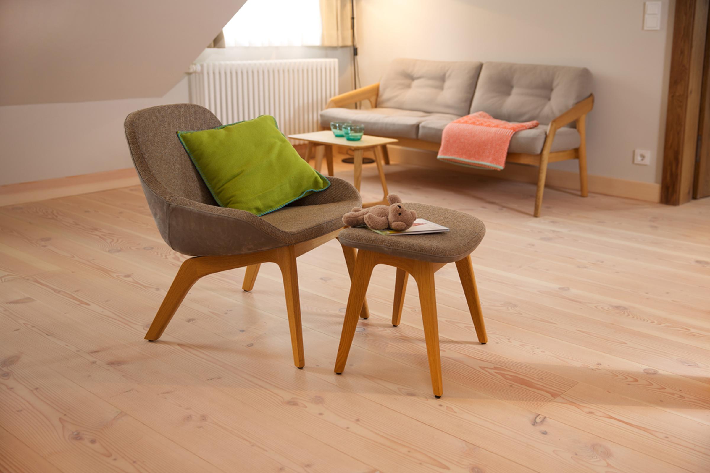 Douglasie für mehr Behaglichkeit #dielenboden #wohnzimmer ©Ulrike Klumpp
