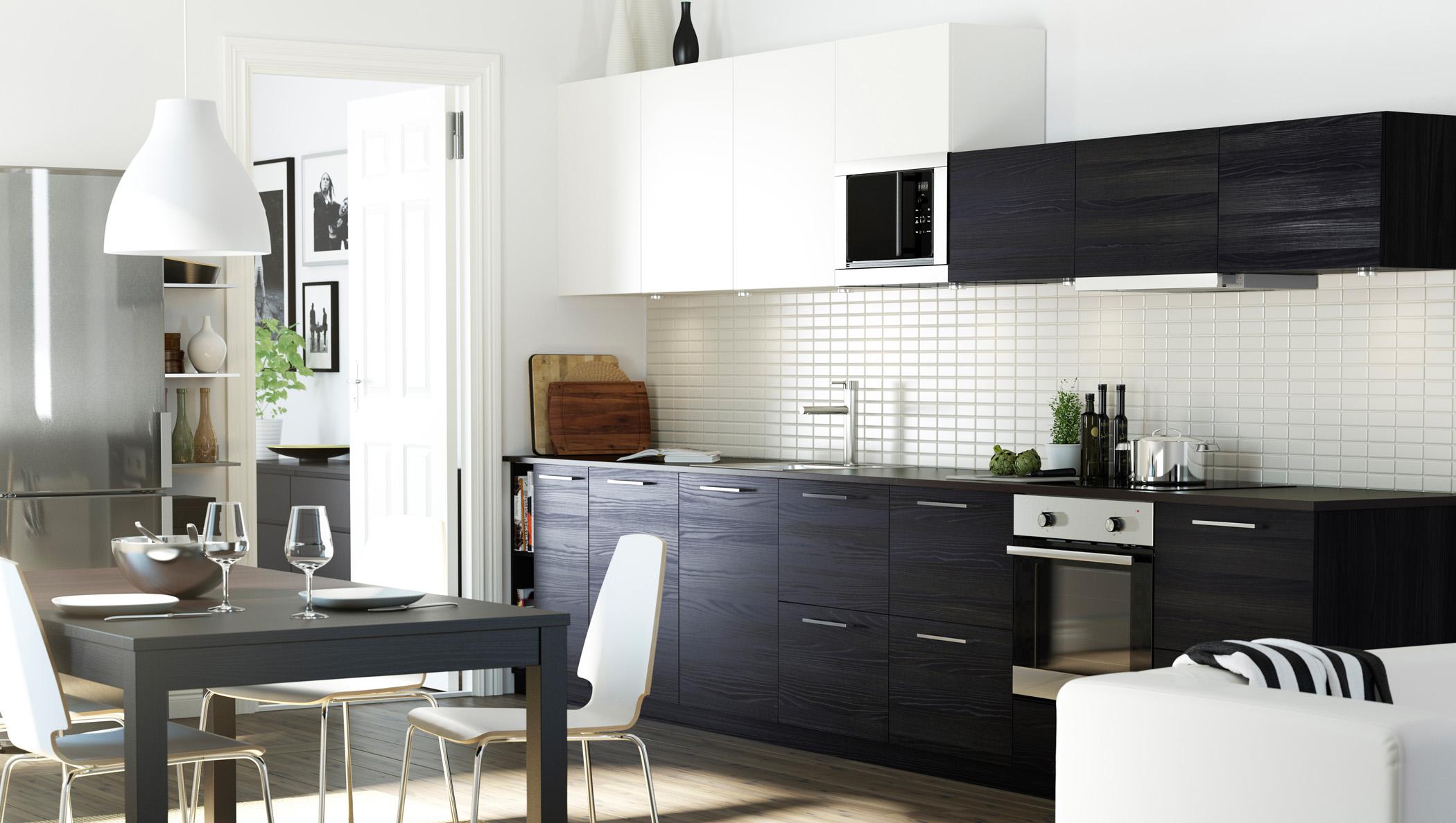 Dunkle Küchenschränke #wohnküche #ikea ©Inter IKEA Systems B.V.