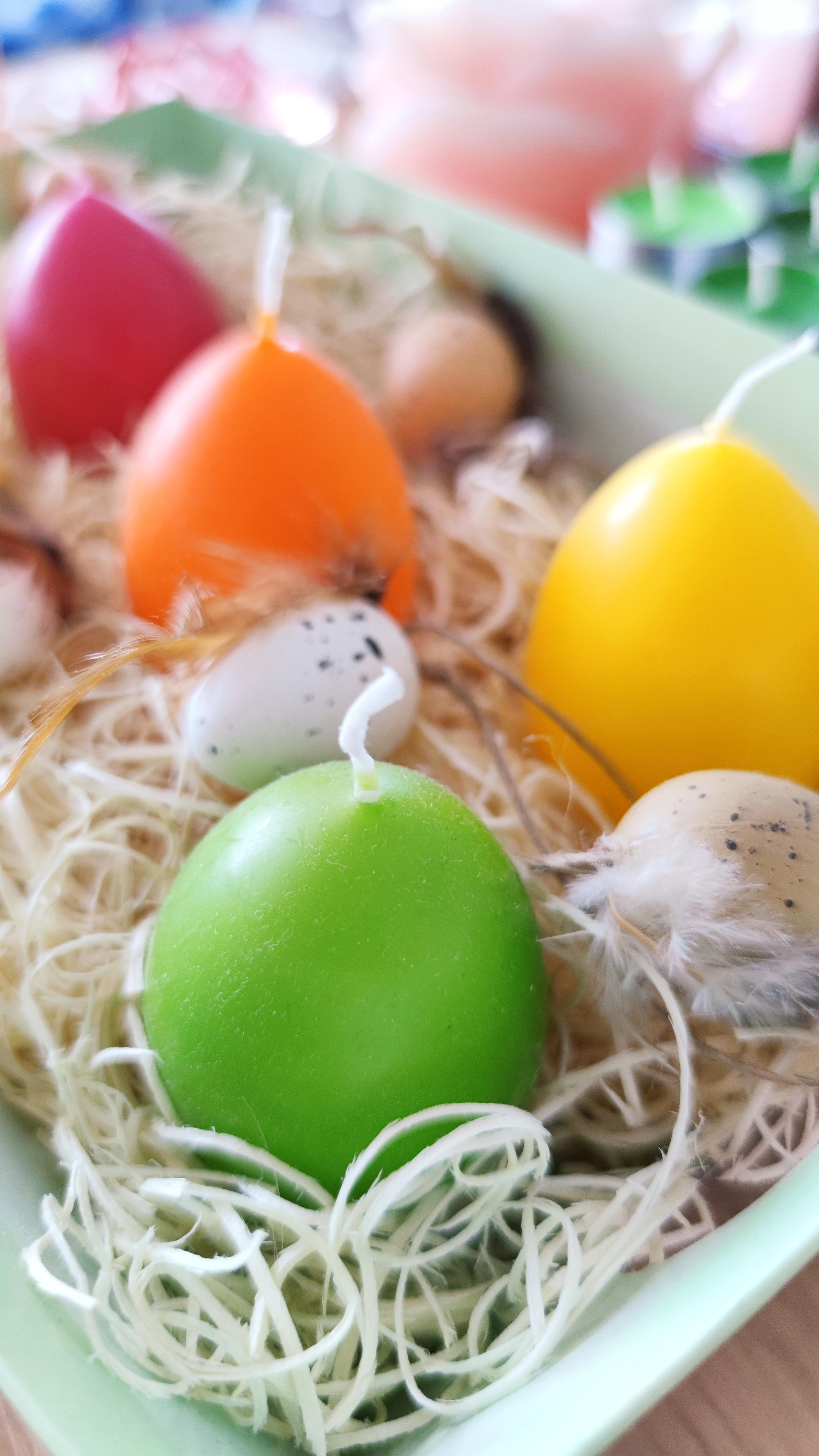 Easter deco ideas (egg-candles) #Easter #Ostern #deco #dieEier #dieKerzen #derFrühling #springtime
