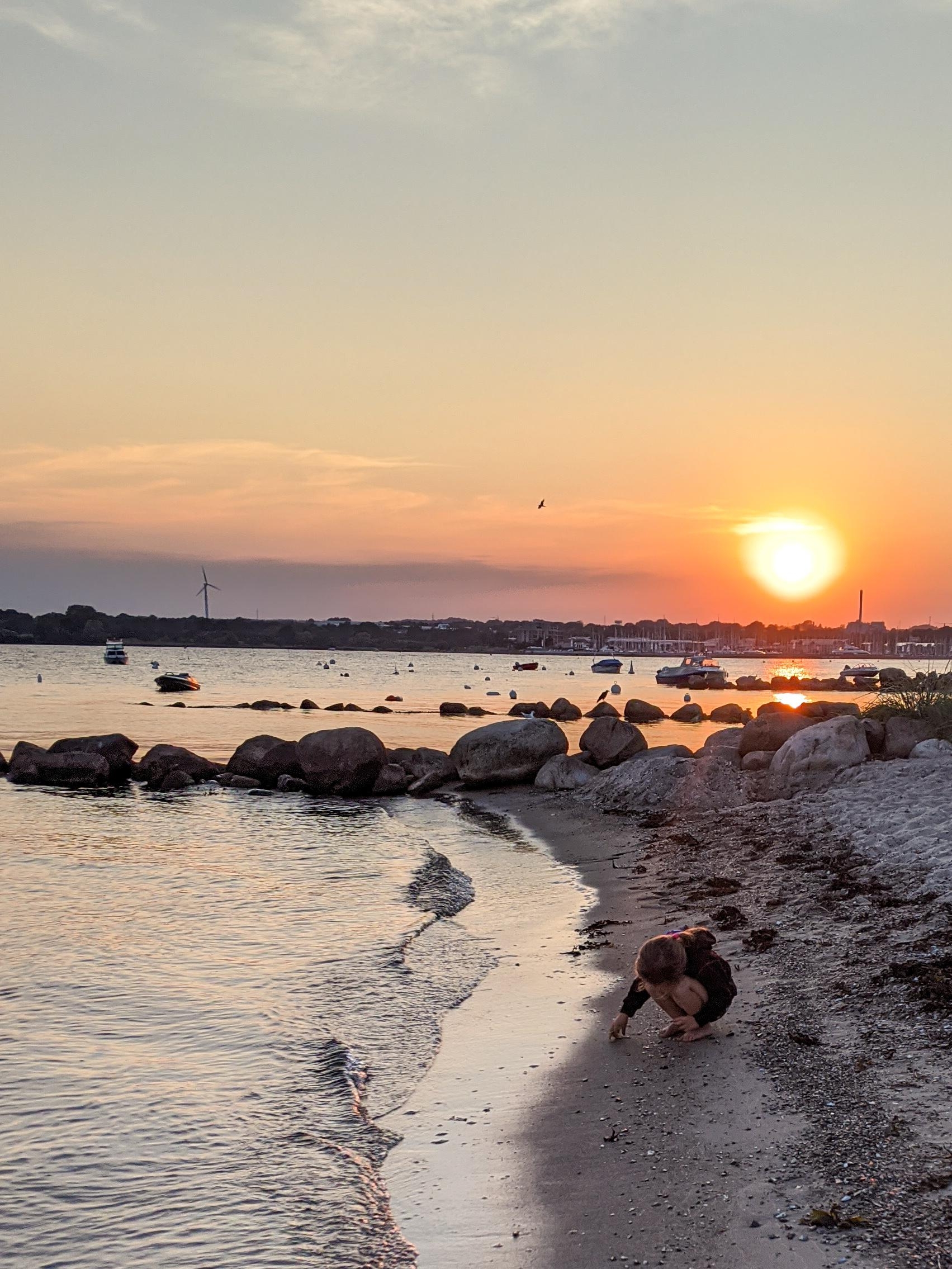 Ein #abendspaziergang an der Ostsee mit Mann und 2 glücklichen Kids so eine Erholung #ostsee #wellness #travelchallenge