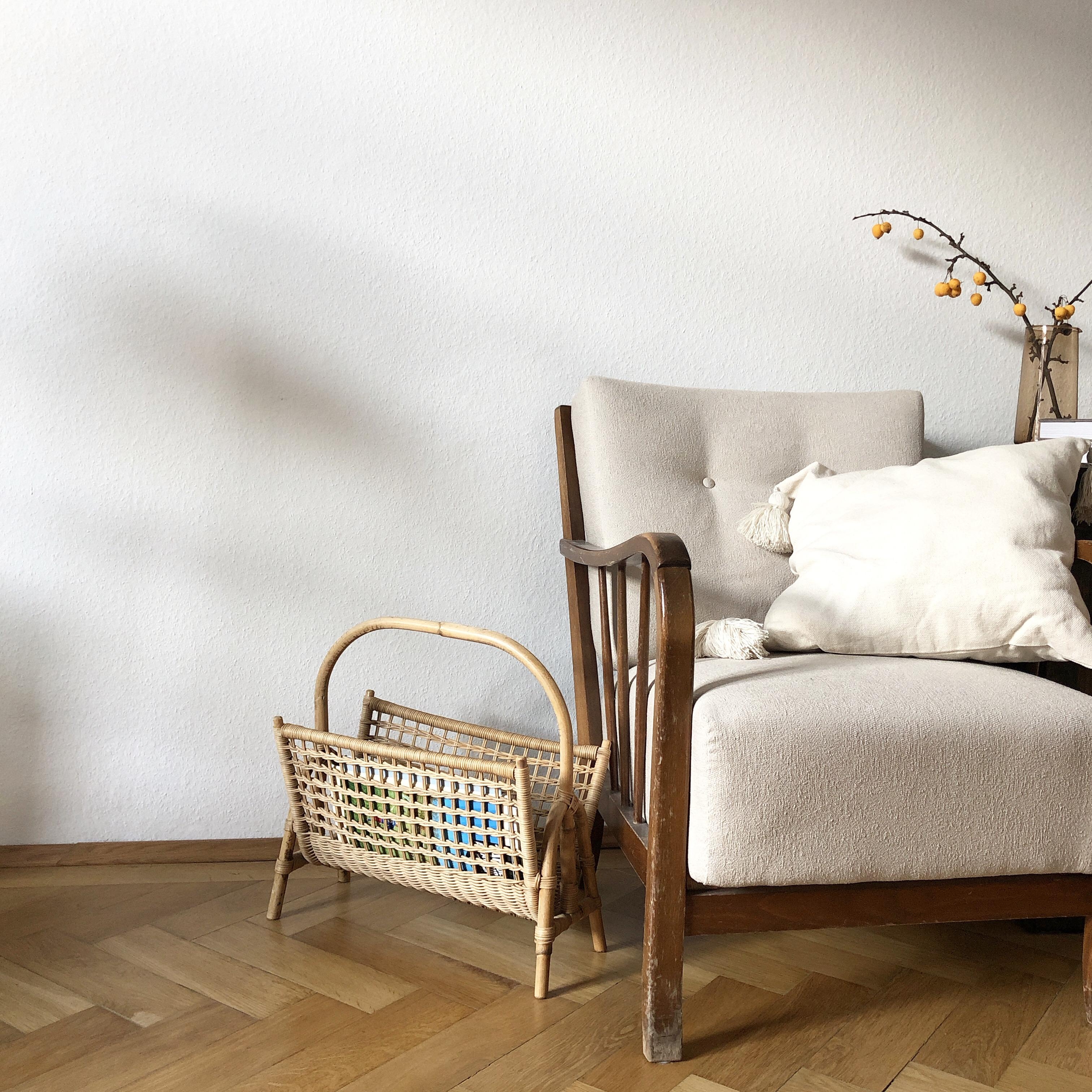 Ein kleiner Ausschnitt aus unserem #wohnzimmer. #sessel #altbau #minimalistisch #scandi
