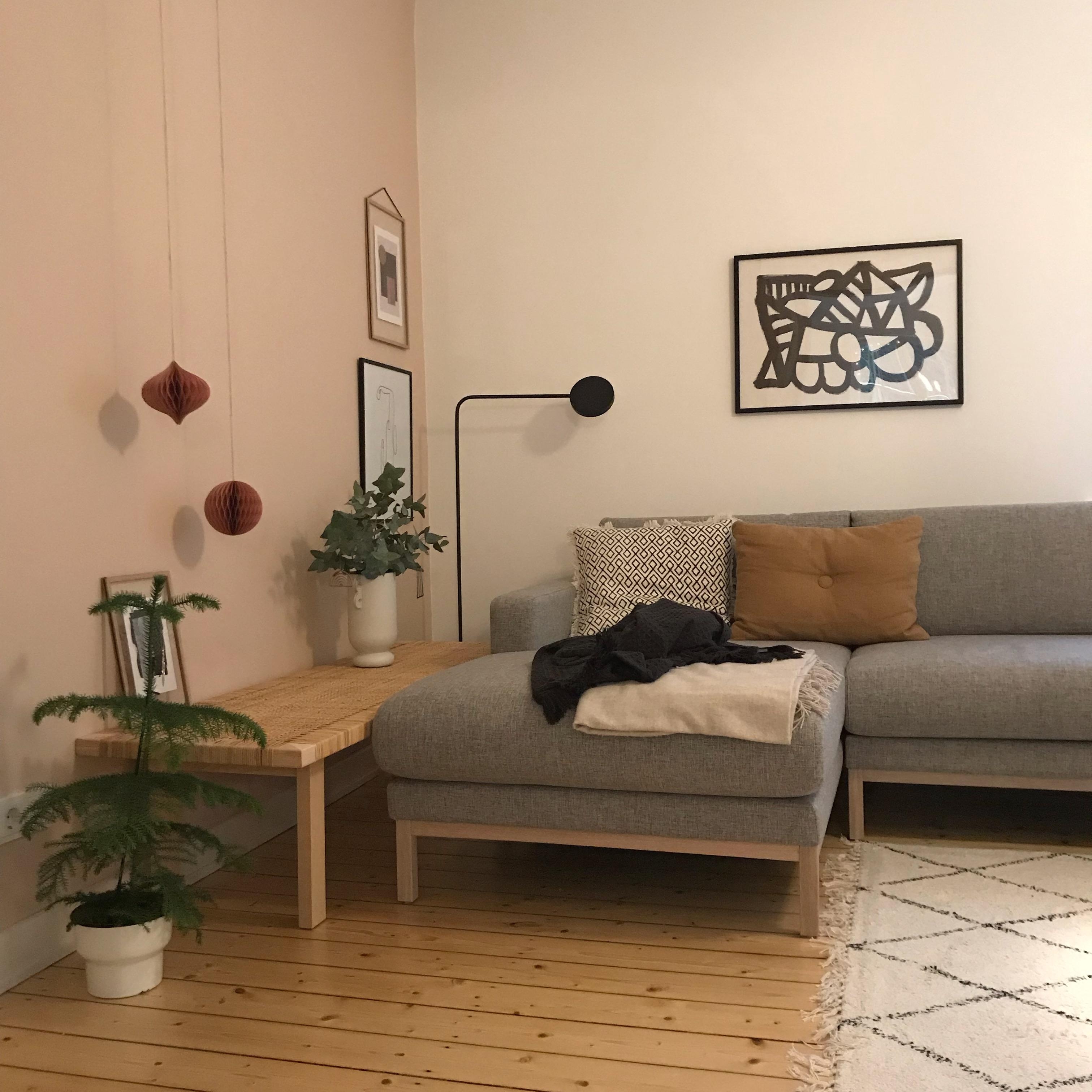 Ein neues #bild in meiner #lieblingsecke im #wohnzimmer. #cozyhome #scandi #livingroom