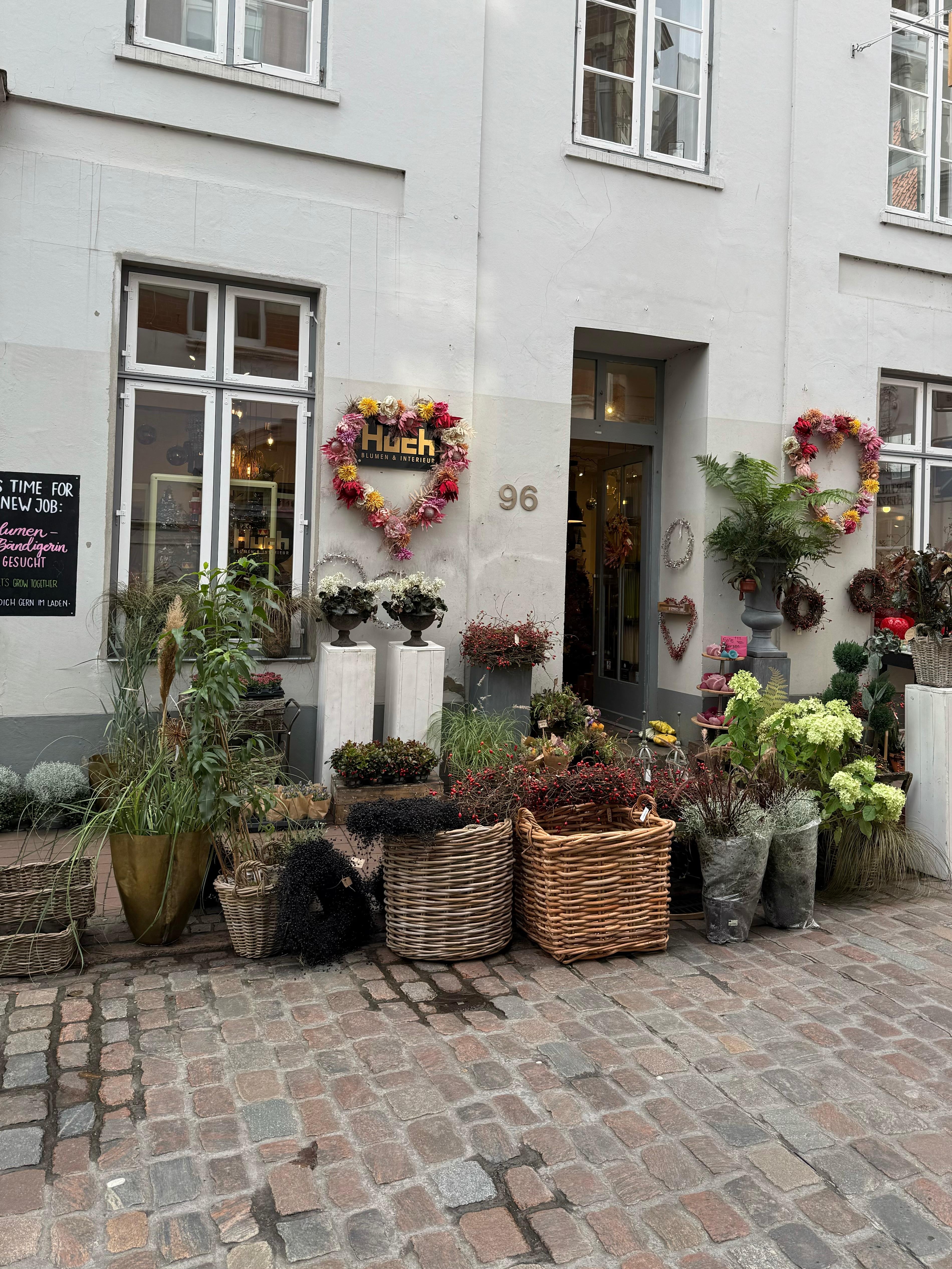 Ein Traum von einem Blumenladen in Lübeck 🩷
#Kurztrip #Blumenliebe