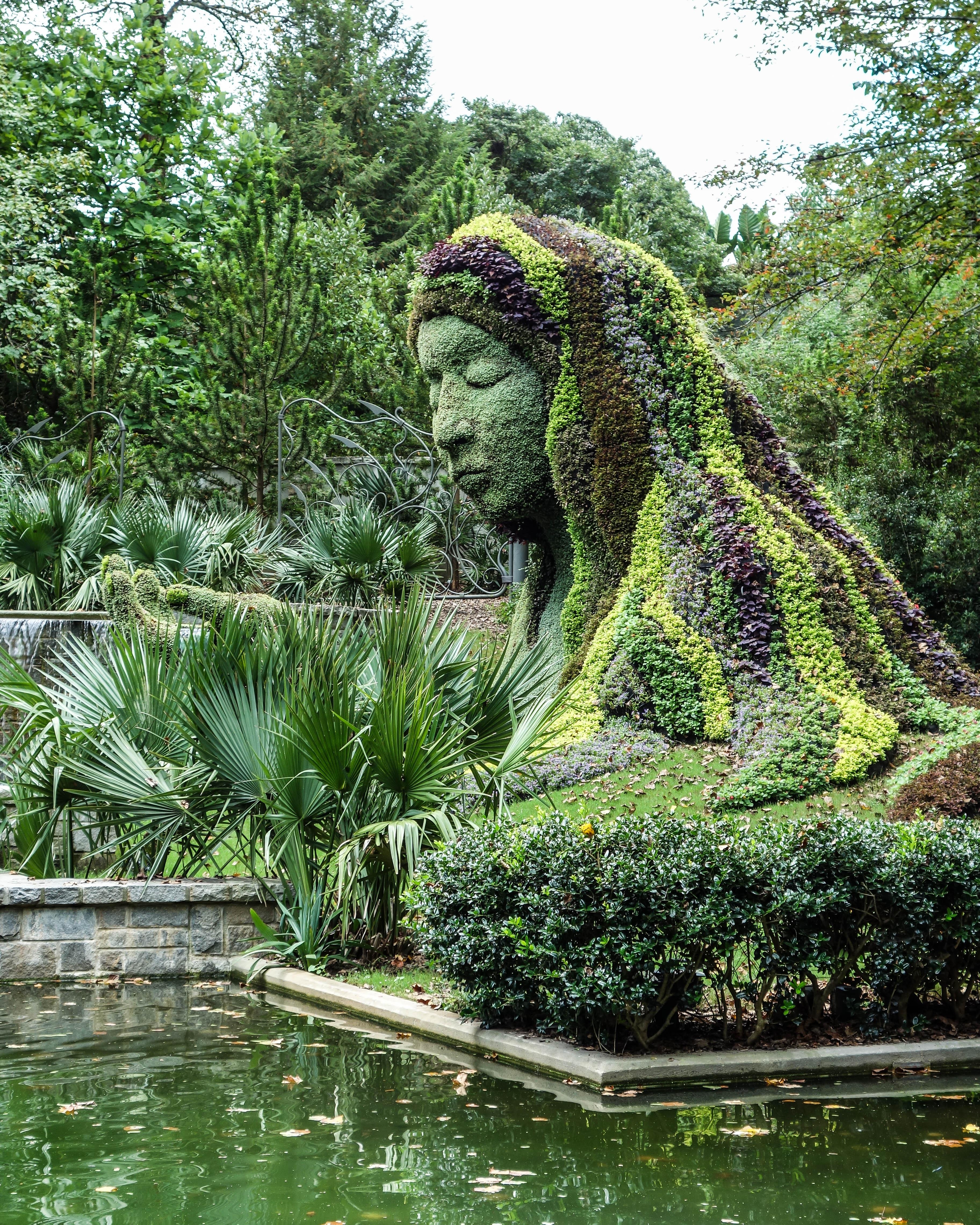 Ein wunderschöner #Botanischer Garten in #Atlanta. | #couchtravel #greenery #skulpturen