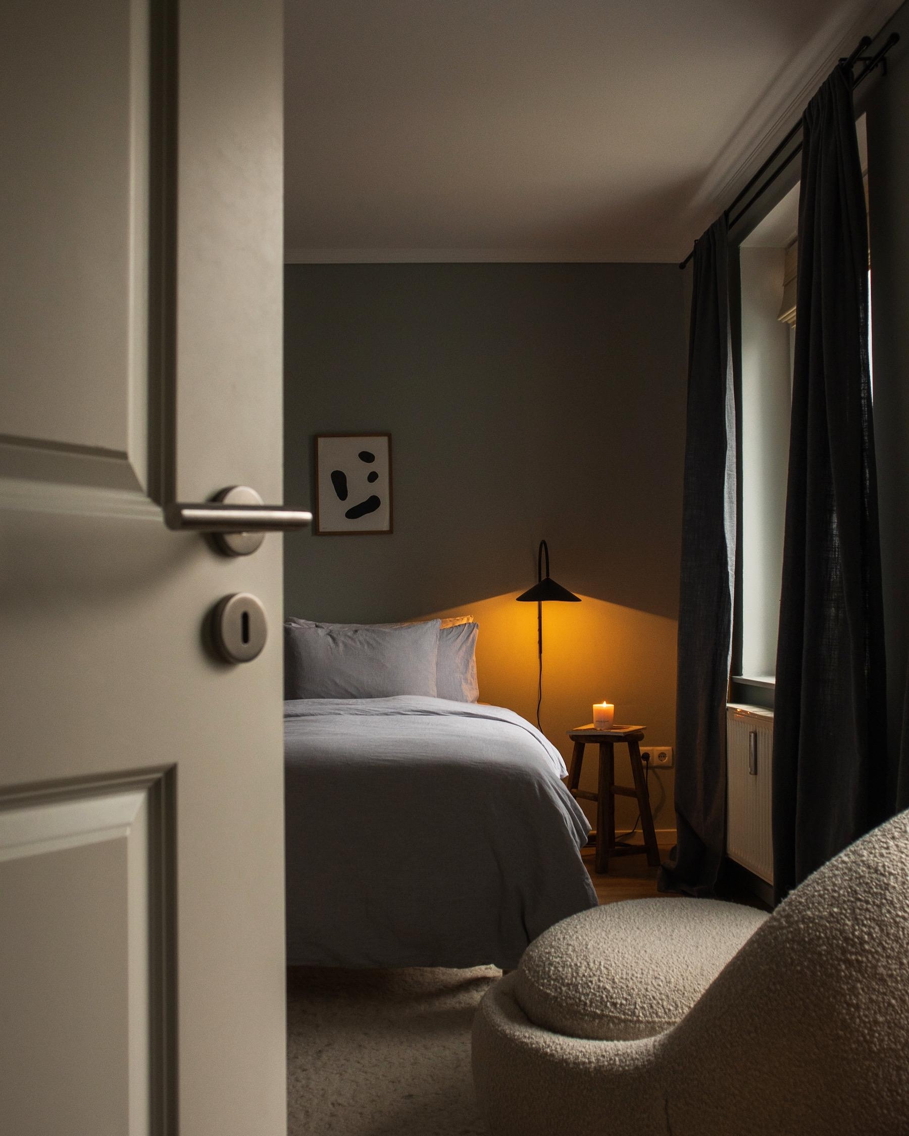 einblick in unser schlafzimmer 🍃 #gemütlich #minimalistisch #scandi #couchstyle #schlafzimmer 