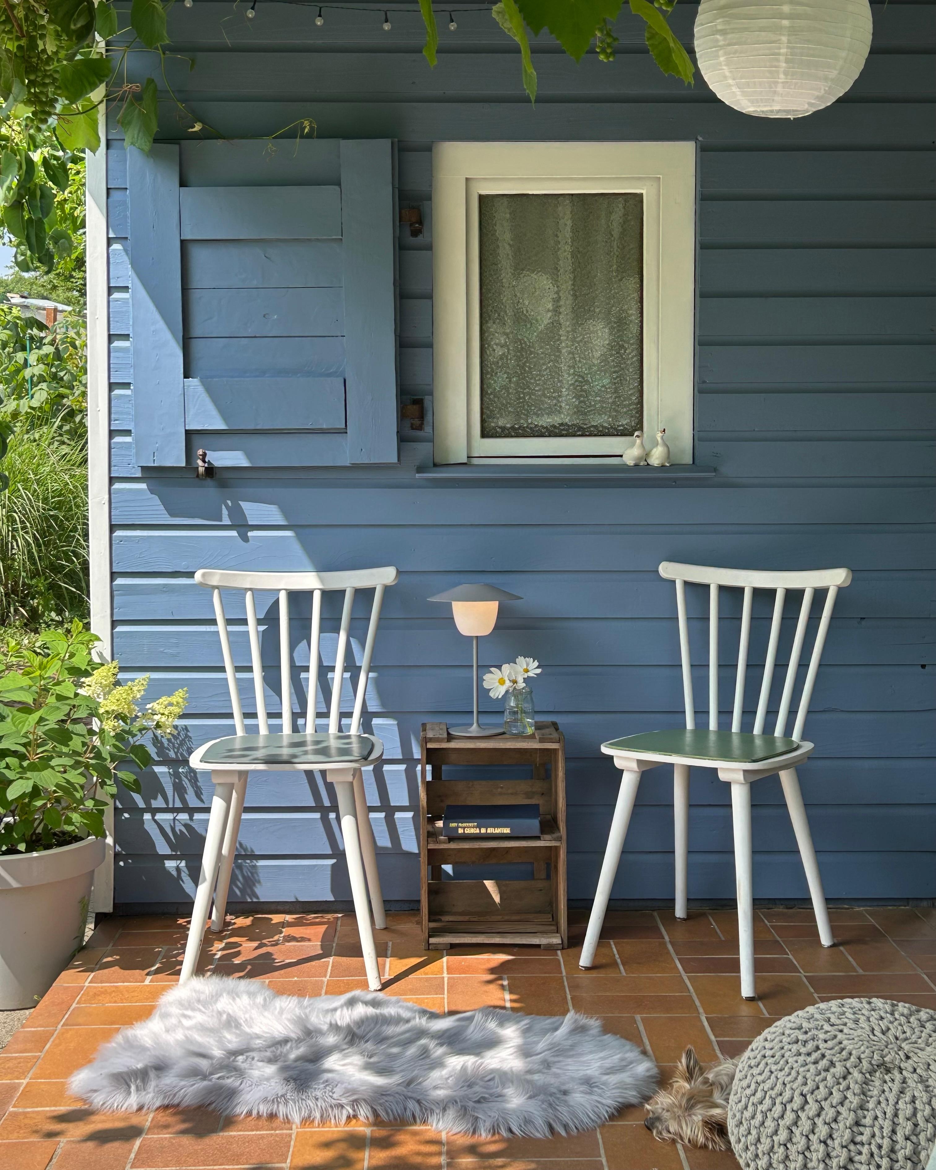 Eine neue Tischleuchte ist bei uns eingezogen. Bin so begeistert. Sie ist auf unterschiedliche Weise einsetzbar. 💡✨
#outdoorlampe #gartenleuchte #blomus #schrebergarten