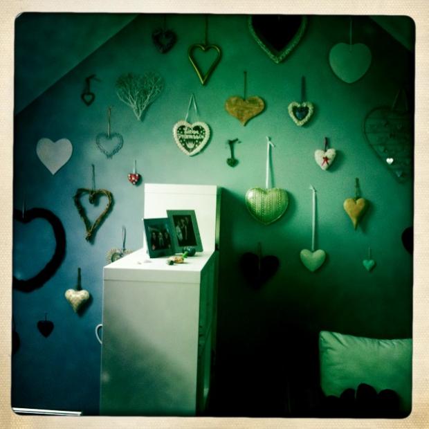 Eine Wand voller Liebe im Mädchenzimmer #homestory