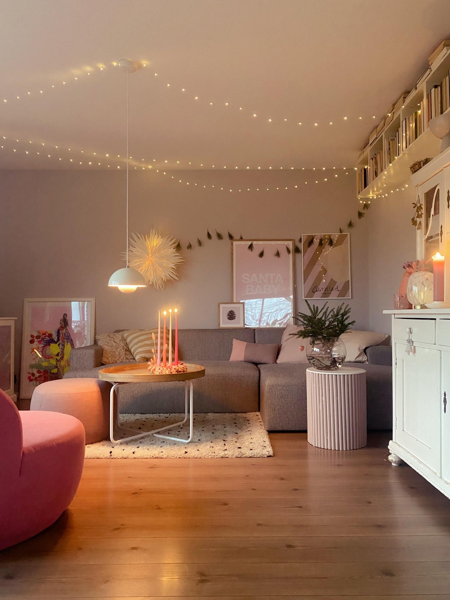 Einen schönen dritten Advent.
#xmas#livingroom#cozychristmas#couchstyle#weihnachtszeit 