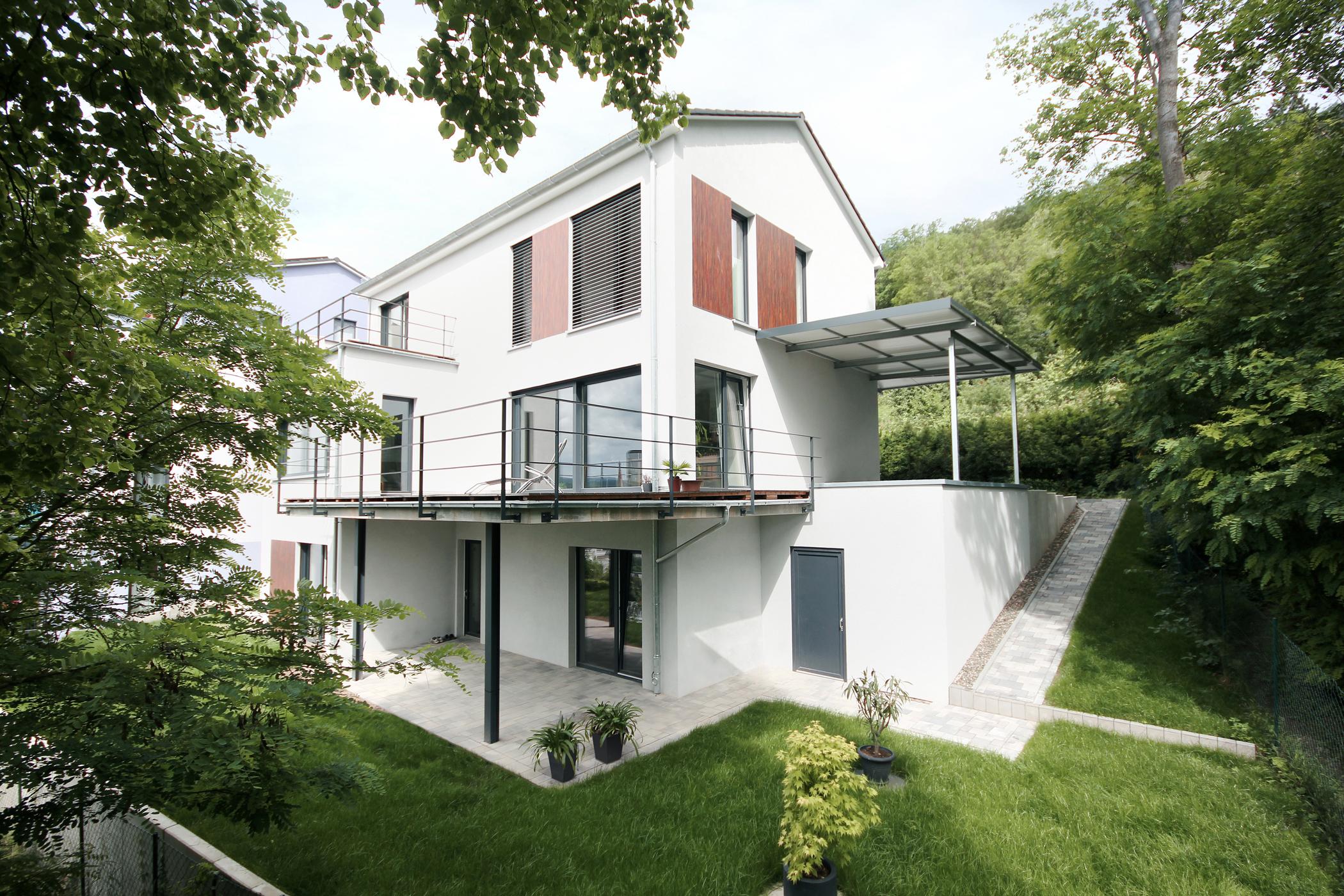 Einfamilienhaus Rudolstadt #bad #badezimmer ©http://www.planungsgruppe-korb.de/work/einfamilienhaus/wohnen