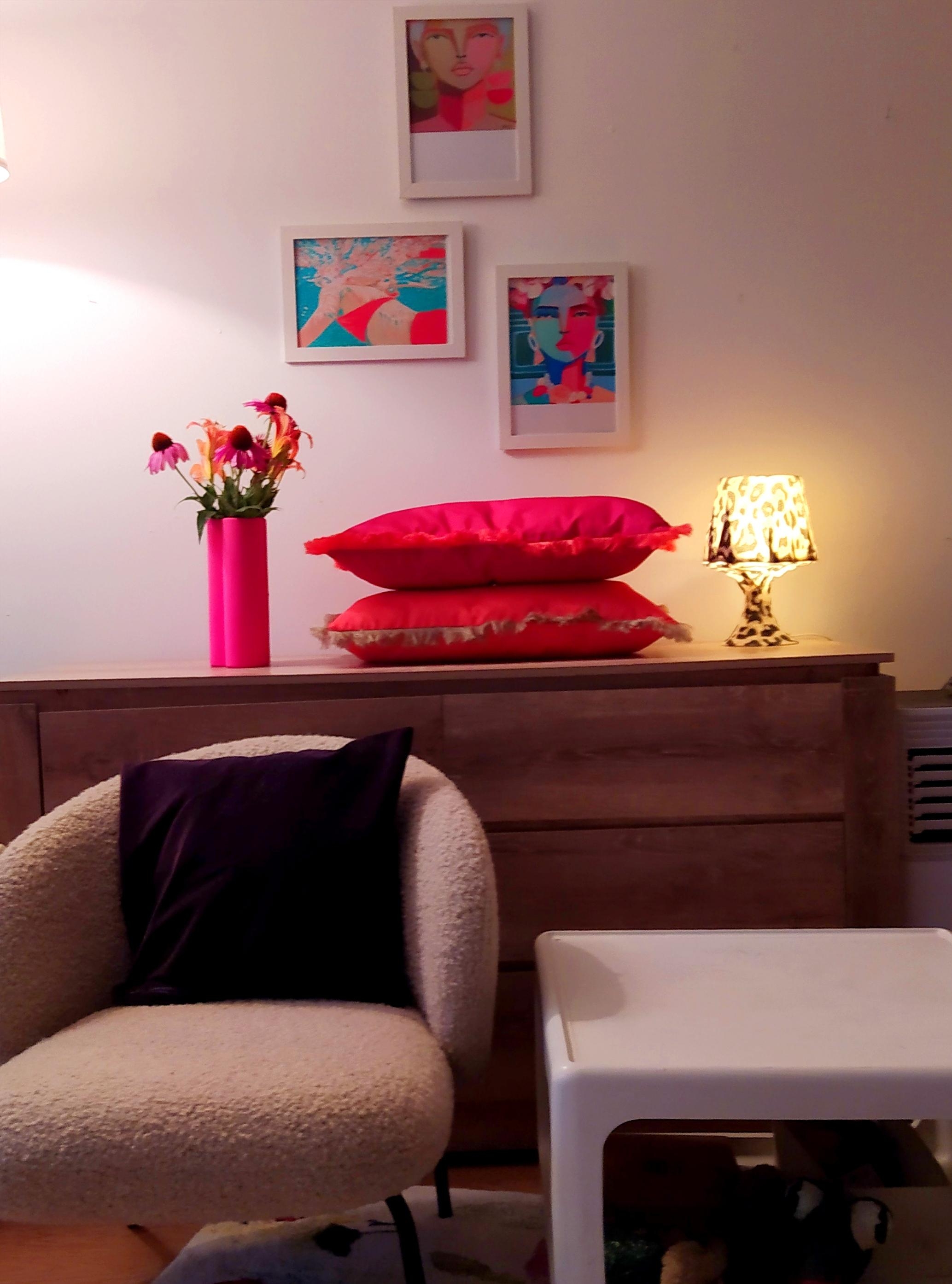 Einrichtungsstile, die ich mag 1/3 Sommer kombiniert mit neon-Farben #gallerywall #weltverändern bei #Regenwetter