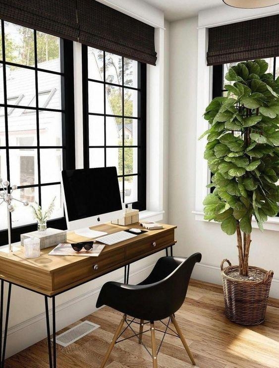 Elegant, minimalistisch, inspirierend - ein traumhaftes kleines Home Office, oder? #simpleandmore