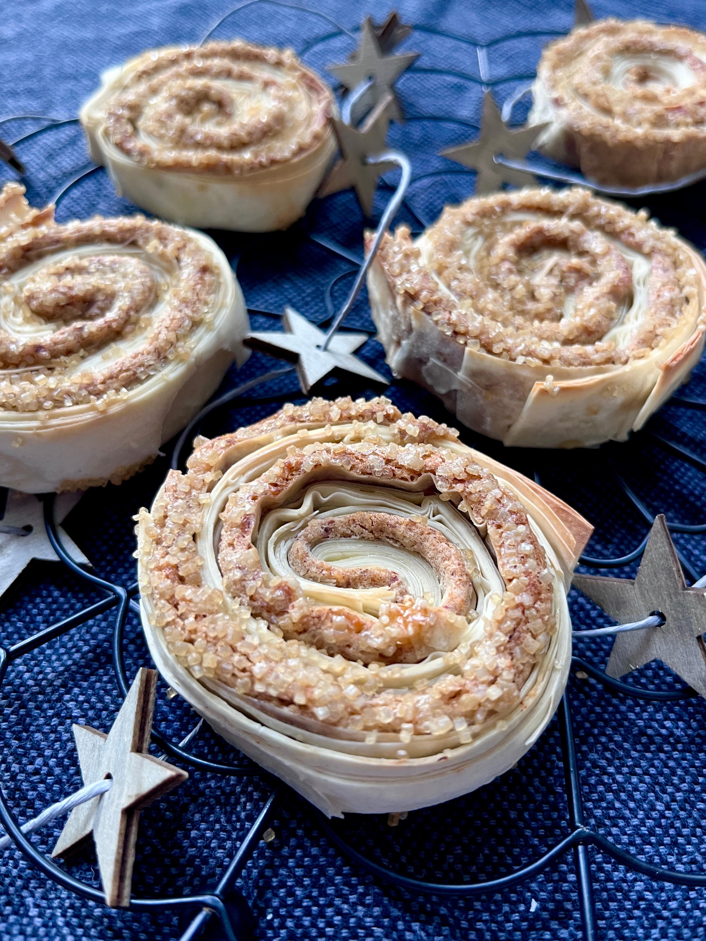 Endlich Vorweihnachtszeit 😋😉🕯️🎄 #spekulatiusschnecken #lecker #plätzchen #advent