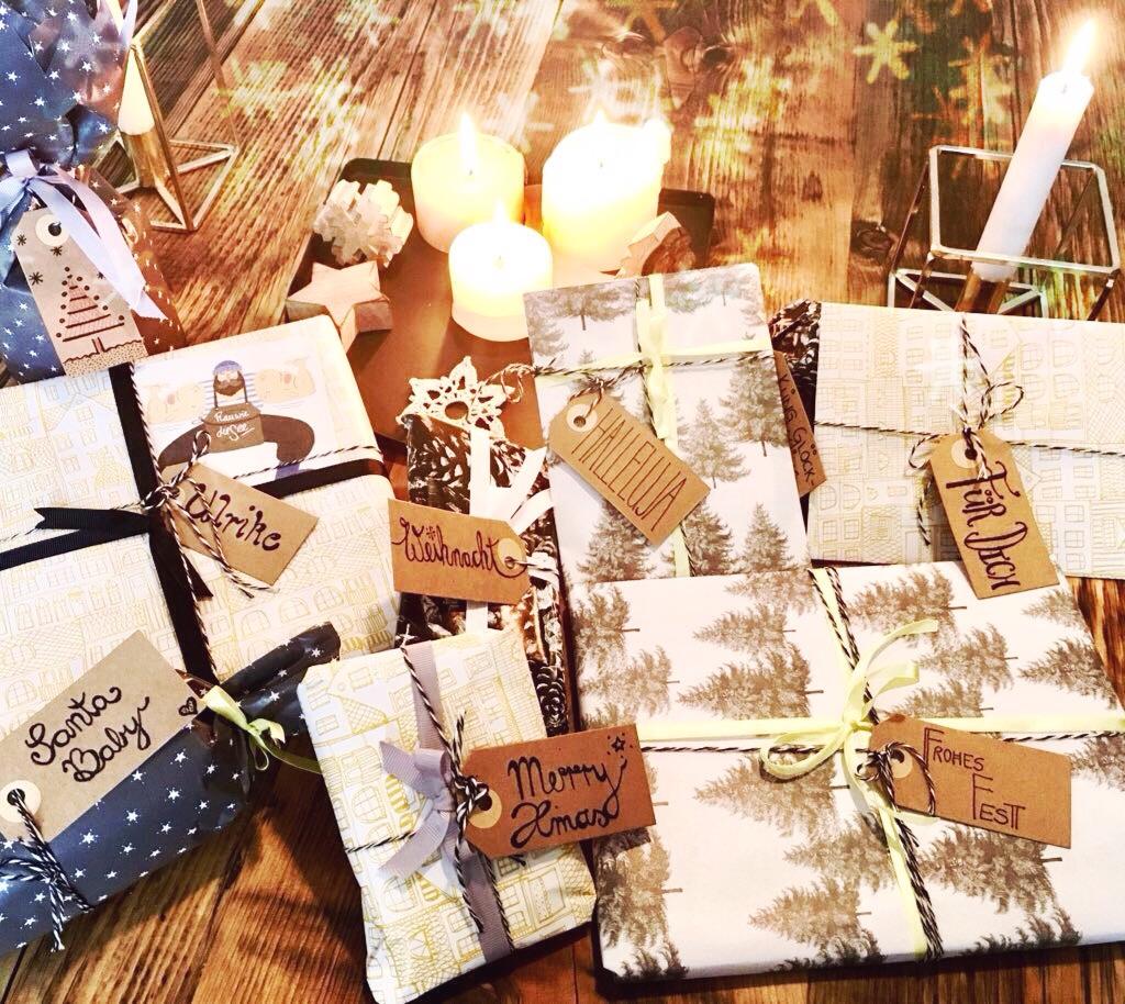 Endlich! #weihnachtsstimmung beim #giftwrapping