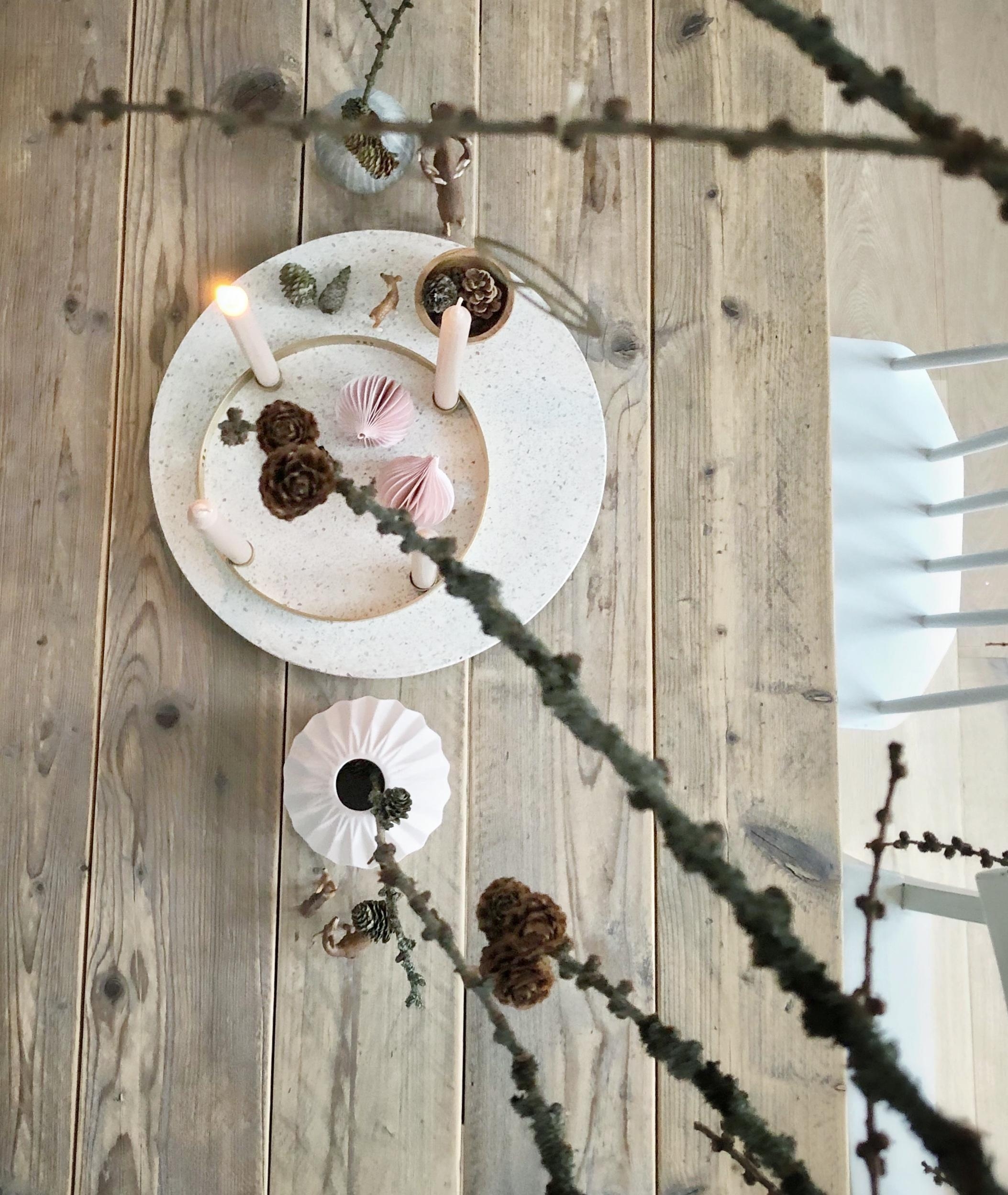 Erster Advent!
#ersteradvent#advent#weihnachtszeit#christmas#whitehome#whiteandwood#natural#pure#nordic