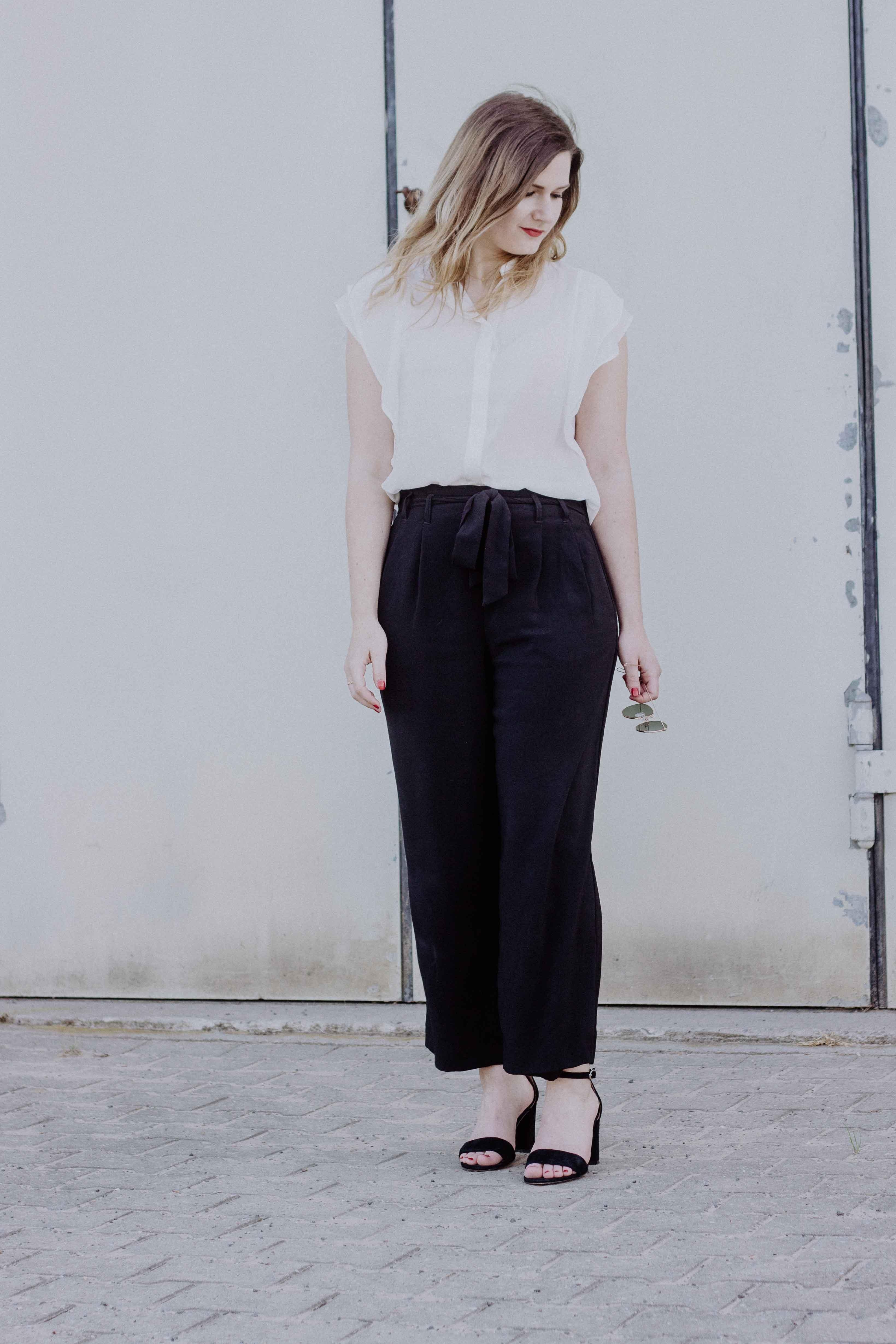 Es gibt nichts besseres für den Sommer als leichte, weite Hosen!
#fashionlieblinge #culotte #bluse