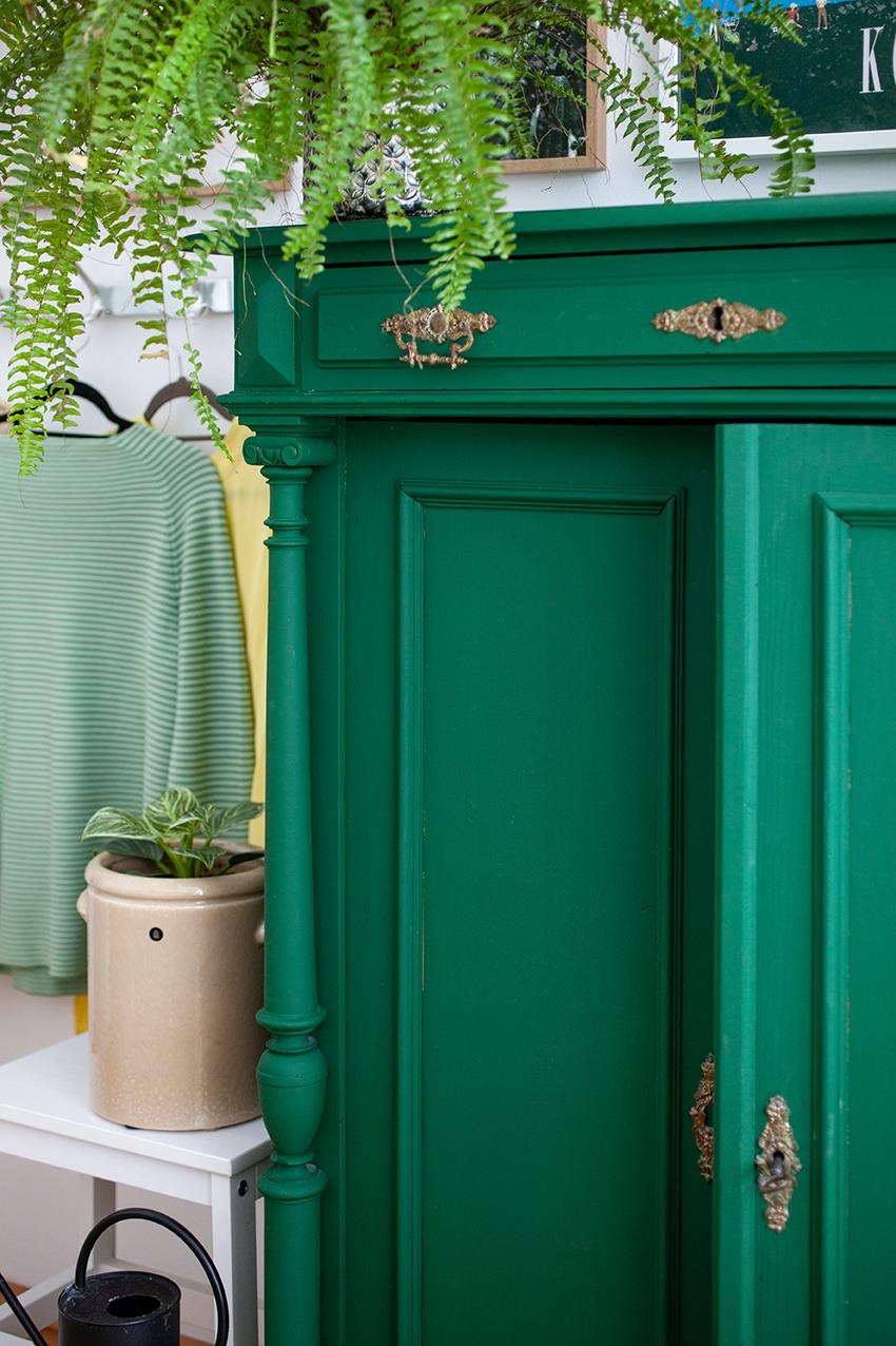 Es grünt so grün ...

#Kommode #Vintage #Schlafzimmer #Pflanze #Grün #Antik