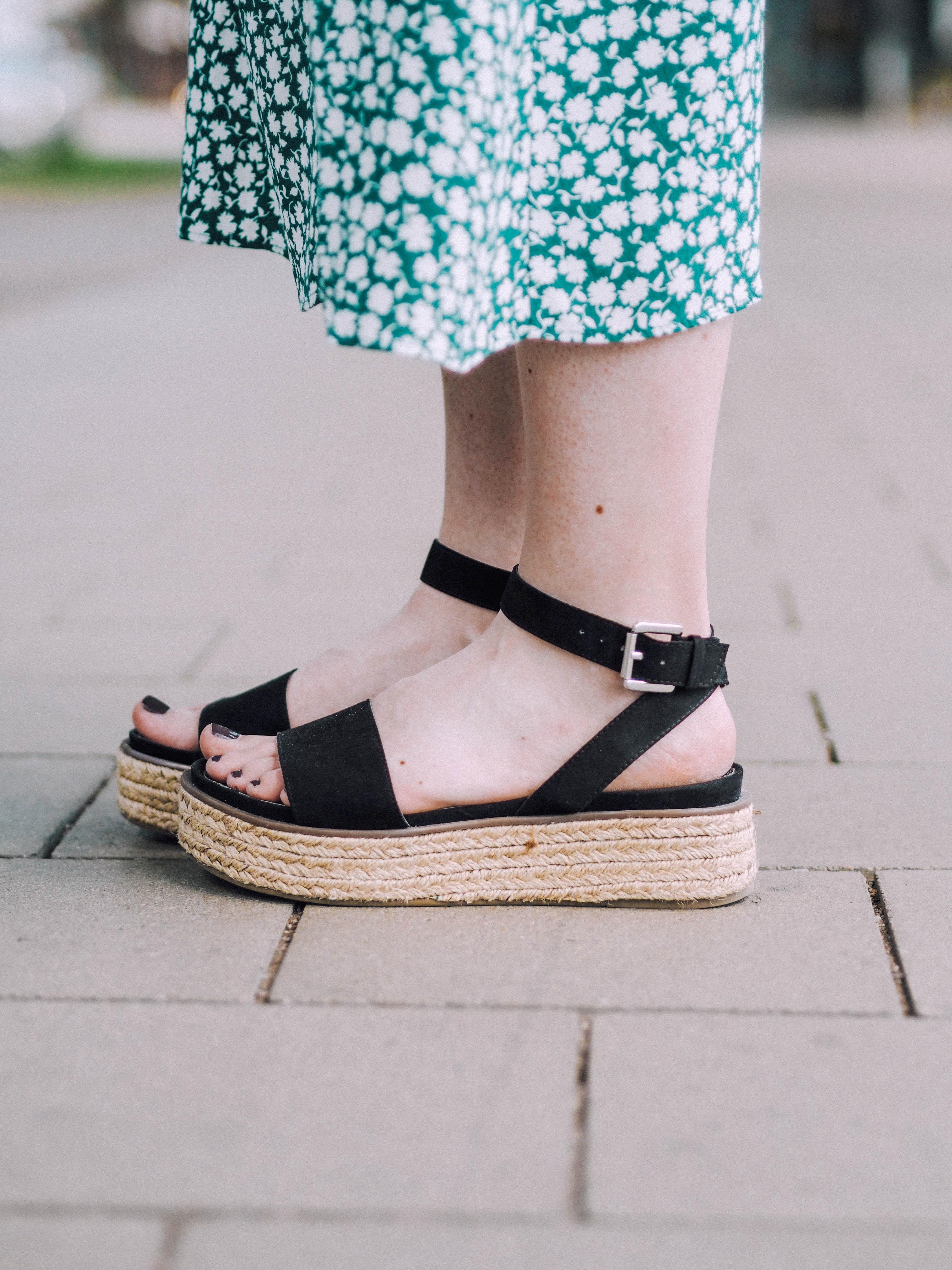 #espadrilles meets #sandalen! Und was tragt ihr im #sommer an den Füßen? 
#fashion #schuhe