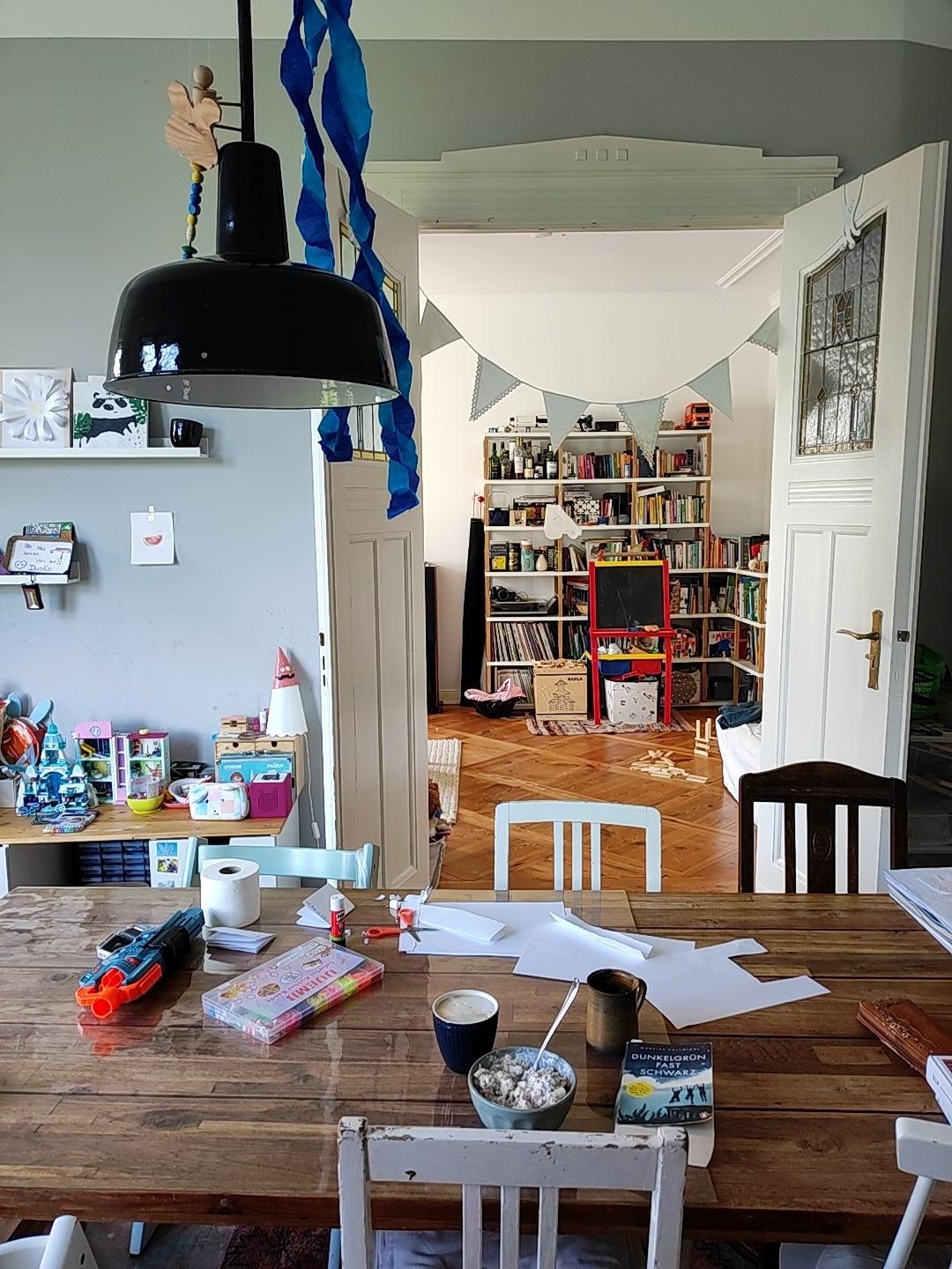 #esszimmer #altbau #flügeltür #familienwohnung