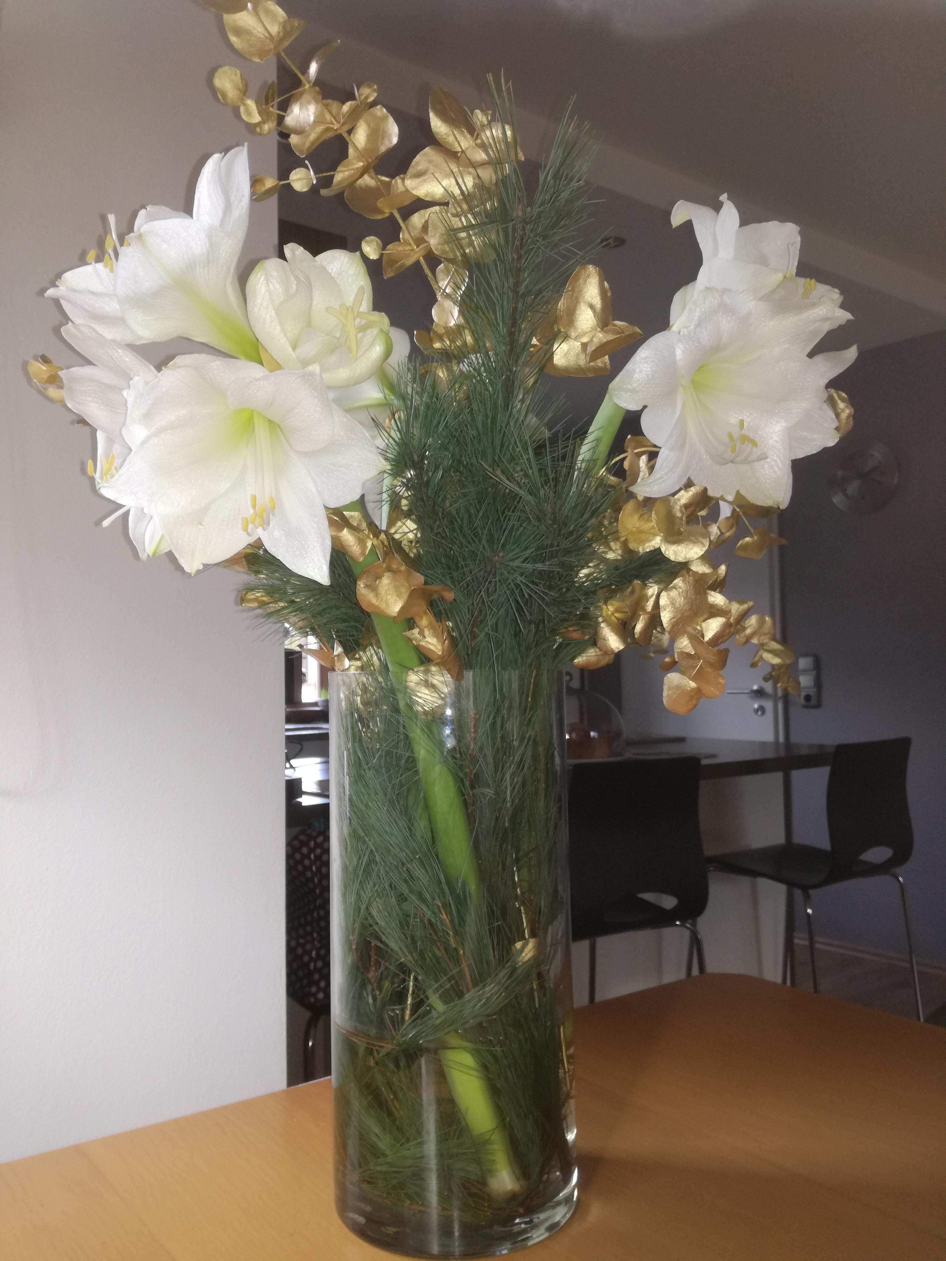 #eukalyptus#gold#amaryllis# ich liebe diesen Blumenstrauß 💮