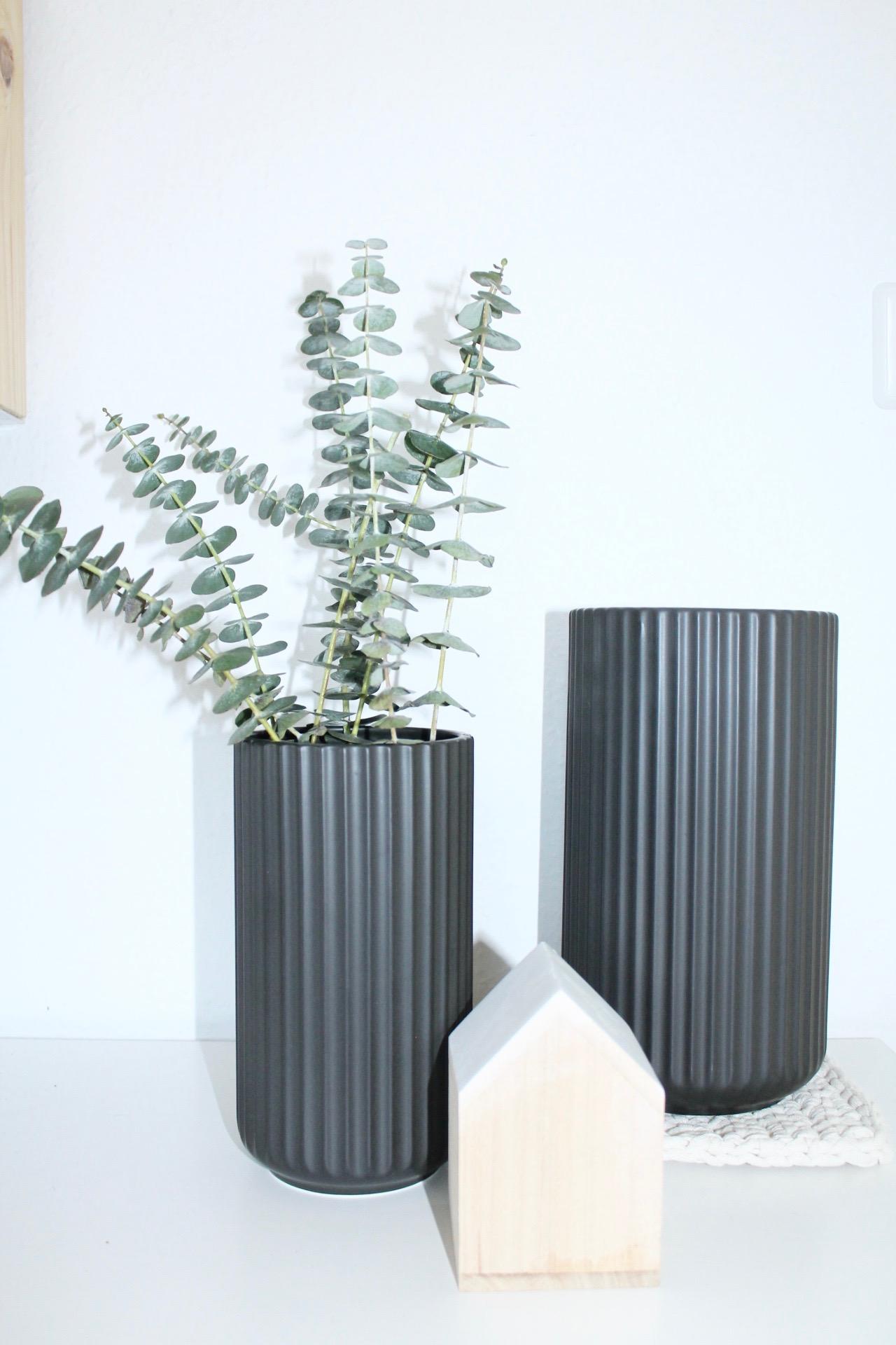 Eukalyptusliebe #vase #holzhaus ©www.koenigskram.de