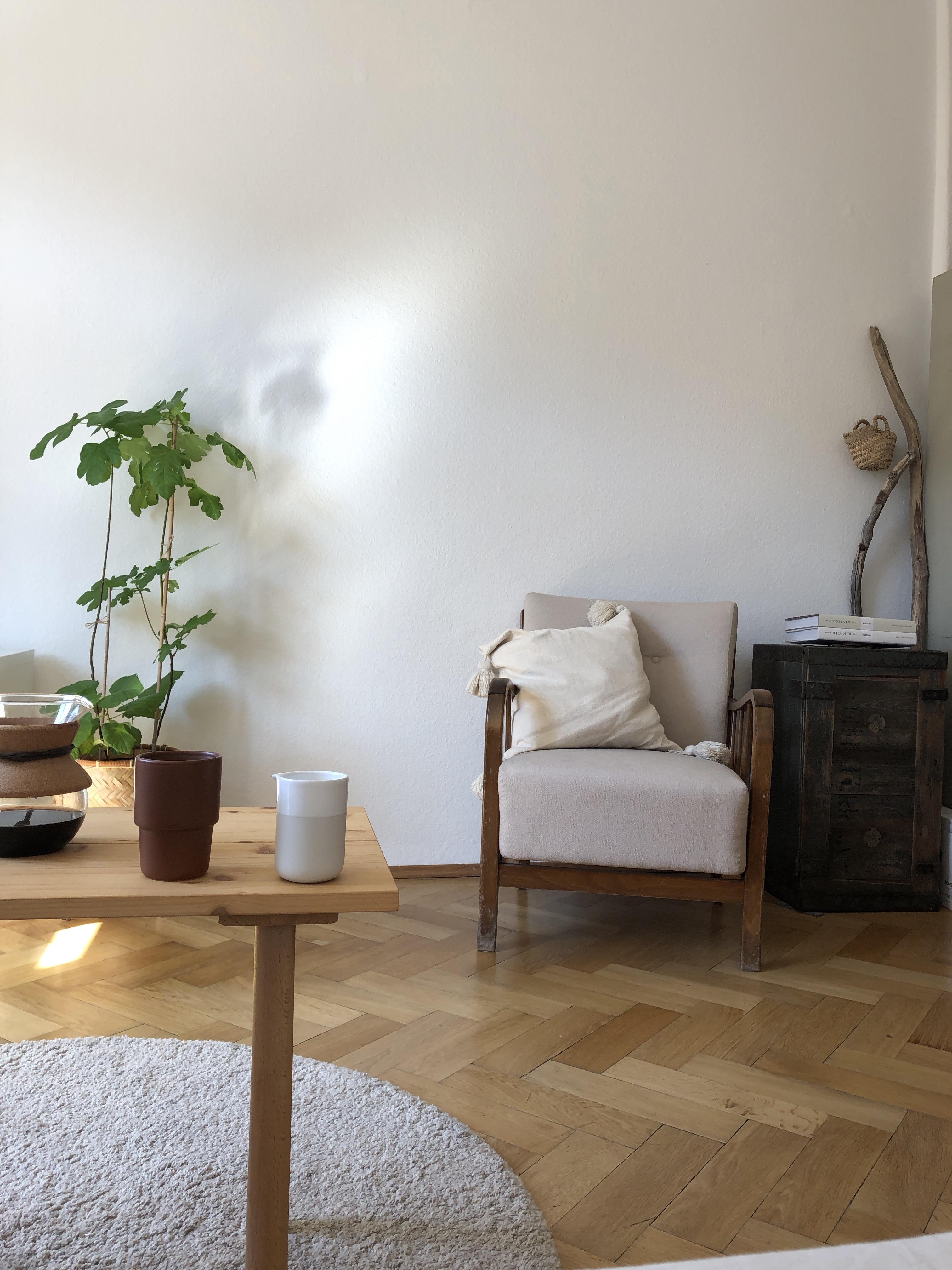 #feierabendkaffee ☕️. #altbau #wohnzimmer #minimalistisch 