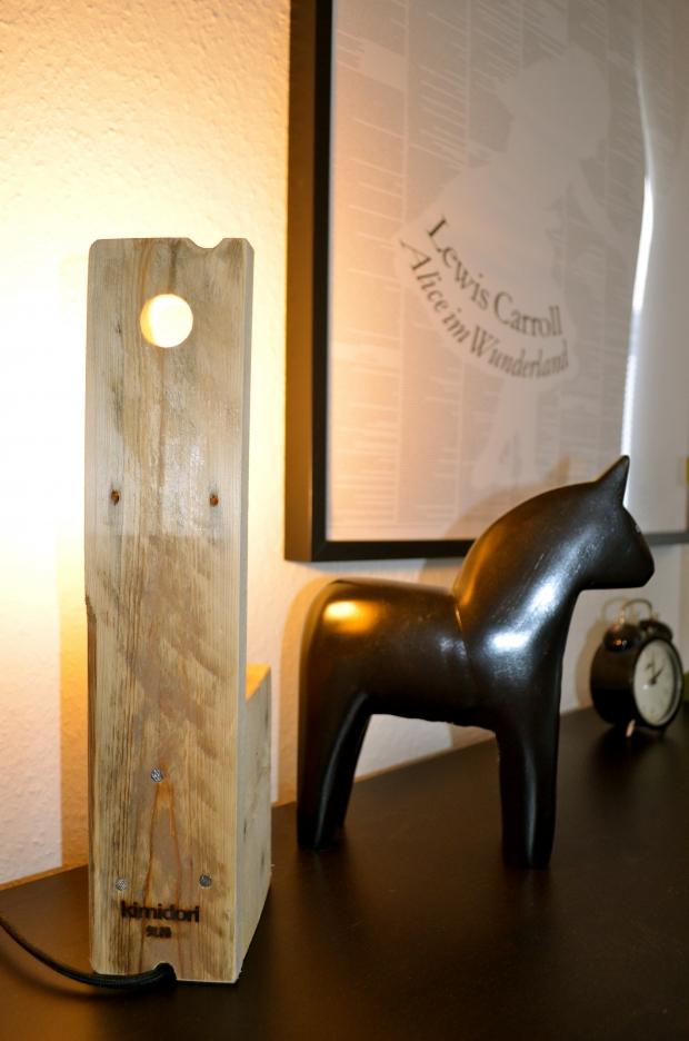 Fiat Lux: Diese zauberhafte Lampe aus Paletten habe ich bei einer #kimidori Aktion gewonnen. :) #homestory