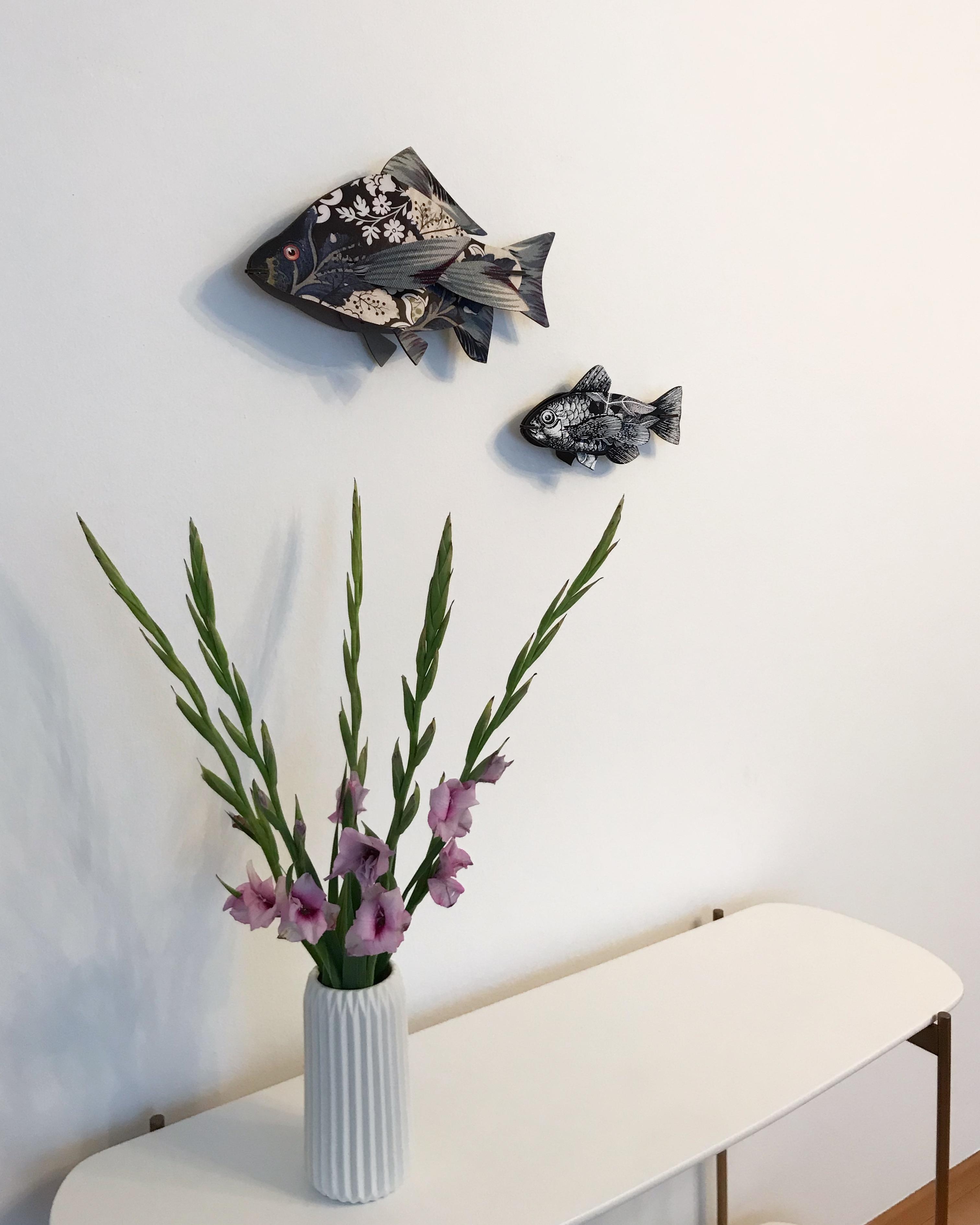 FISHONTHEWALL 
#shelf #fish #livingroom #happysunday