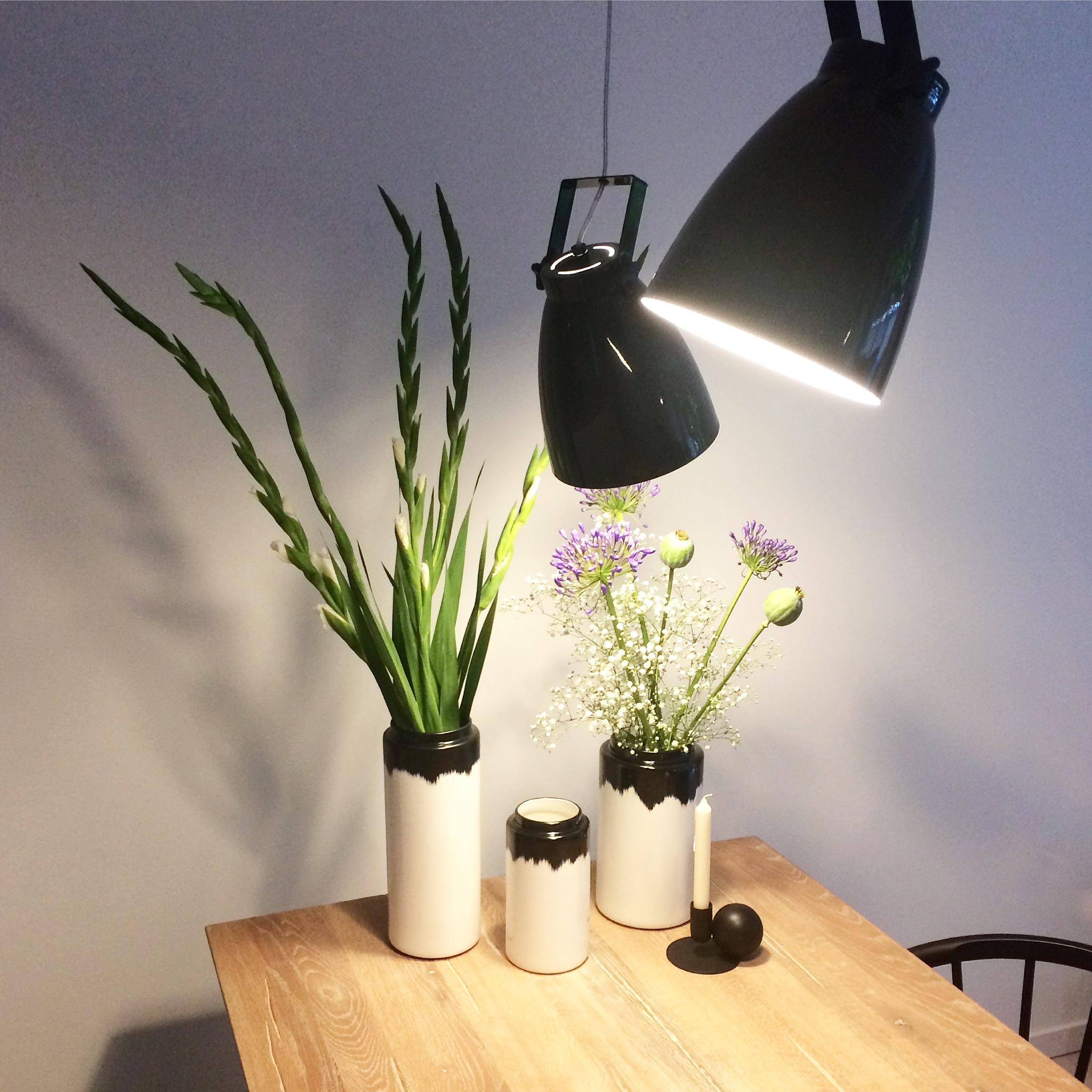 #flowers #interior #light #kitchen #esstisch #esstischliebe #minimalism 