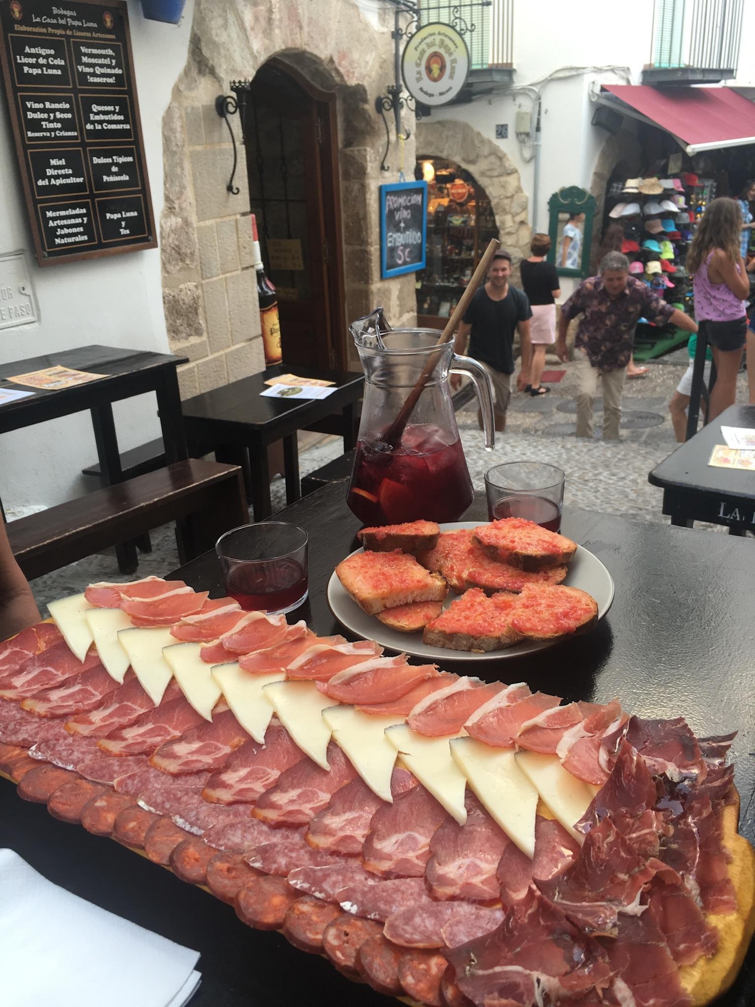 #foodchallenge #eatthewordtour Dinner in Spanien 🌞