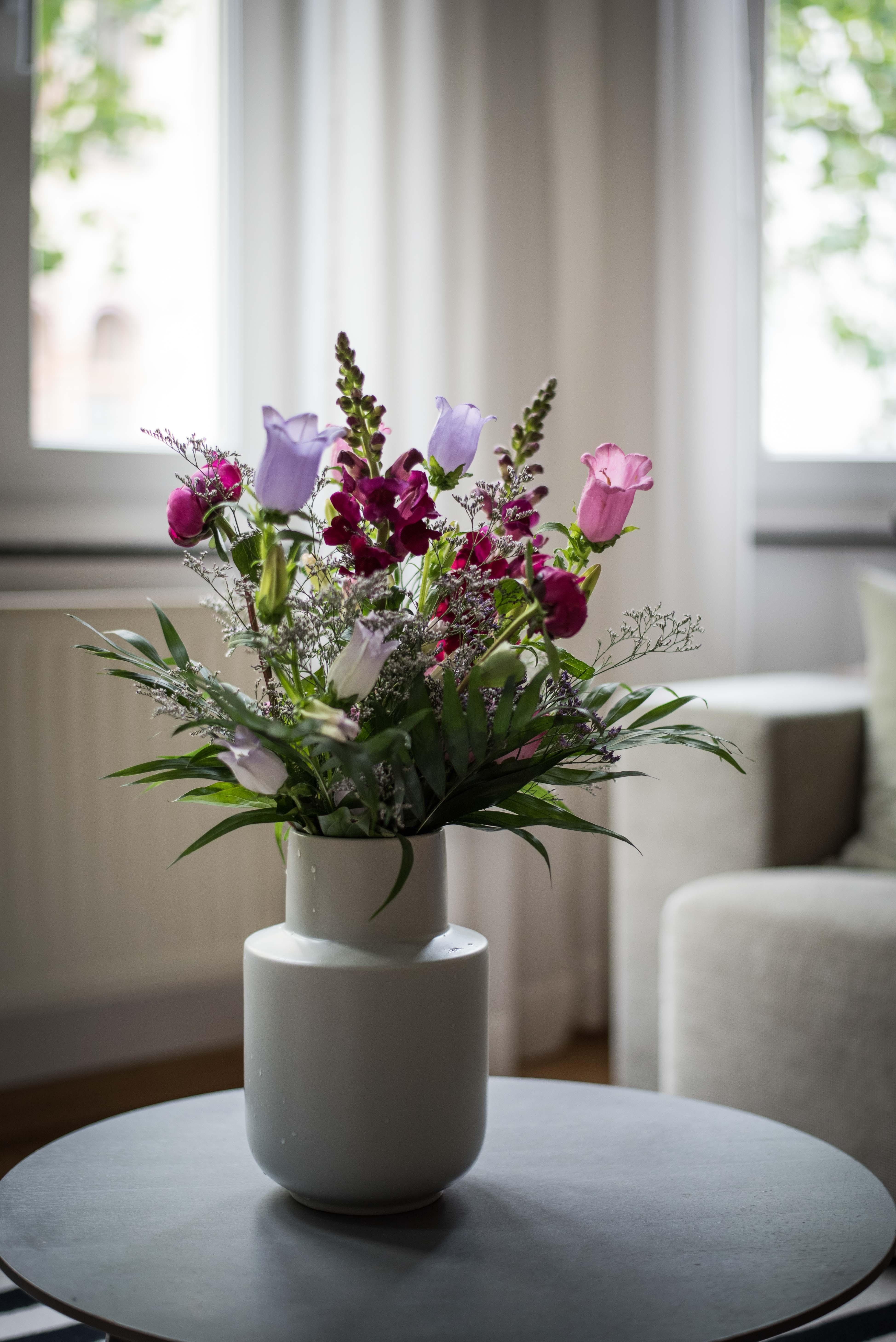 Freitags Blumen
#freshflowers #interior #interiorstyle
