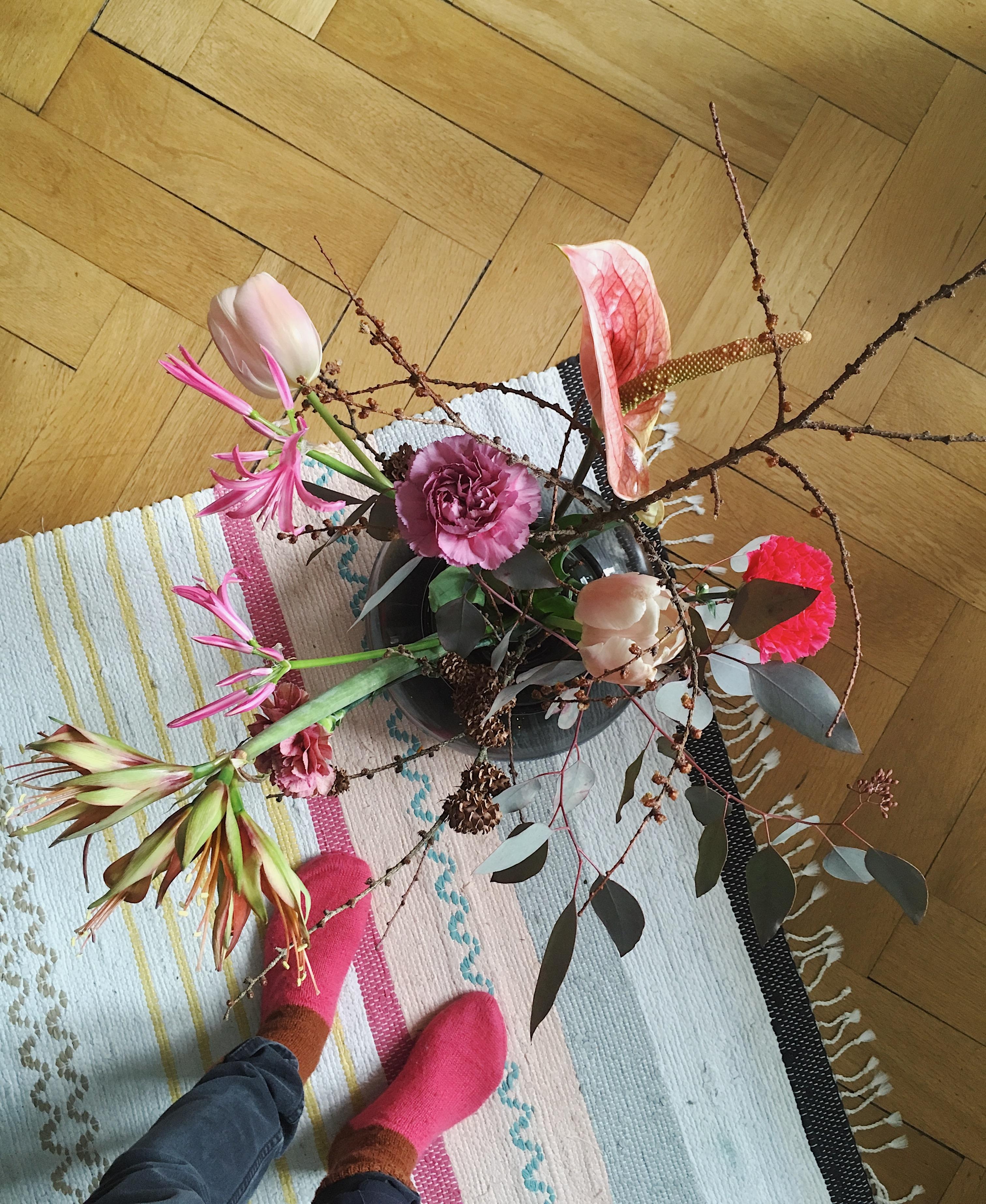 Fresh flowers
Wohnzimmer
#flowers #freshdecoration #nordicstyle #scandiliving #home #interior #interiordesign #rug 