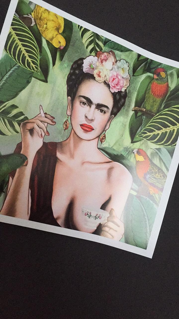 Frida Kahlo ist heute bei uns eingezogen .. :-) #juniqeposter #juniqe #fridakahlo #surrealimus #art #wallhanging #poster