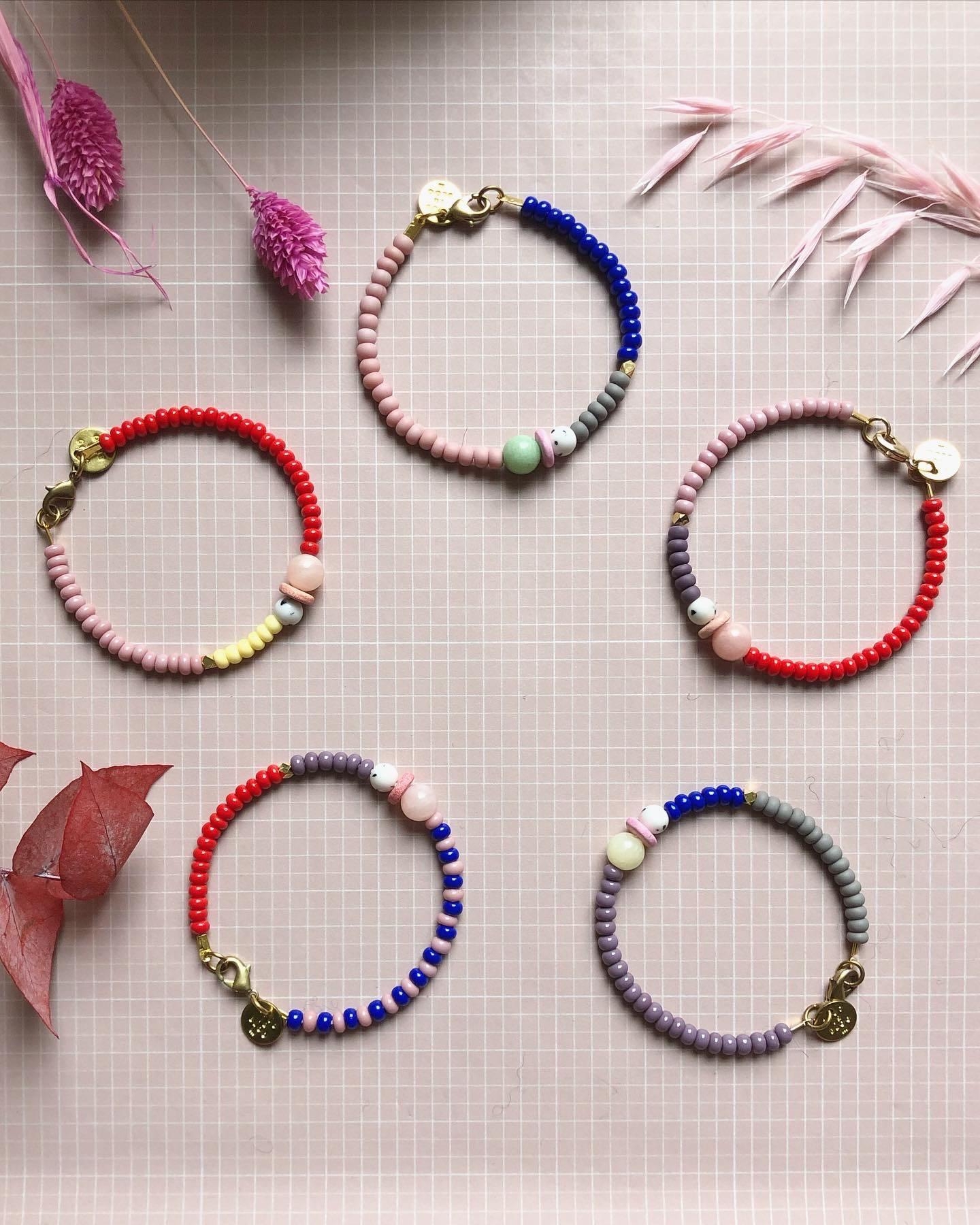 #friendshipbracelets #colorful #thankful #love #handmade #jewelry @Studiobloom_design