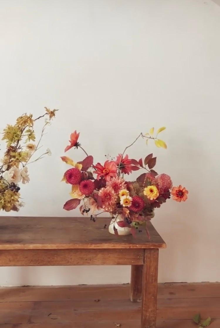 Frische Blumen zum #myfreshflowerfriday ❤️
#couchstyle 
