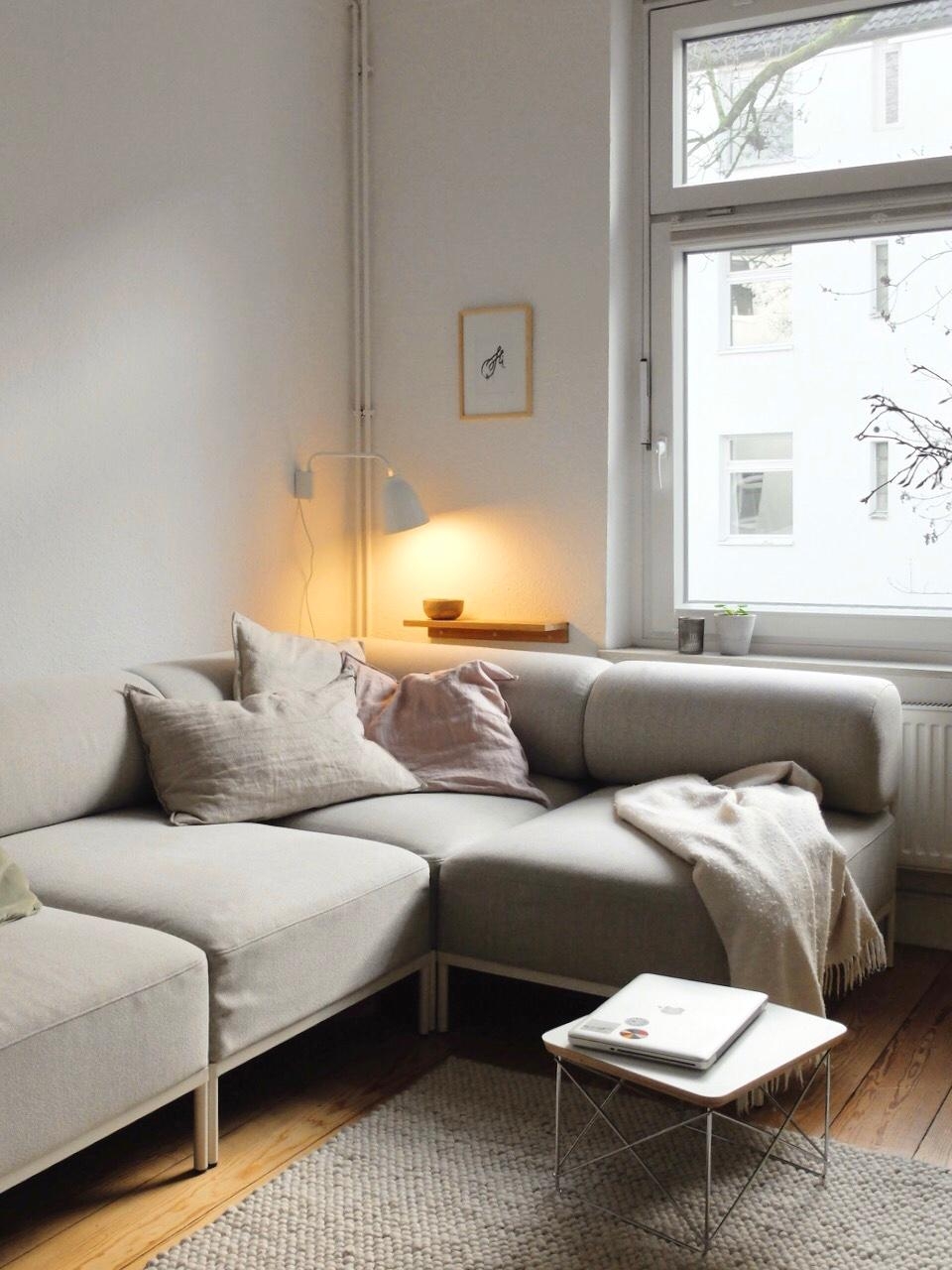 #fritzhansen #sofa #noahliving #vitra #altbau #wohnzimmer 