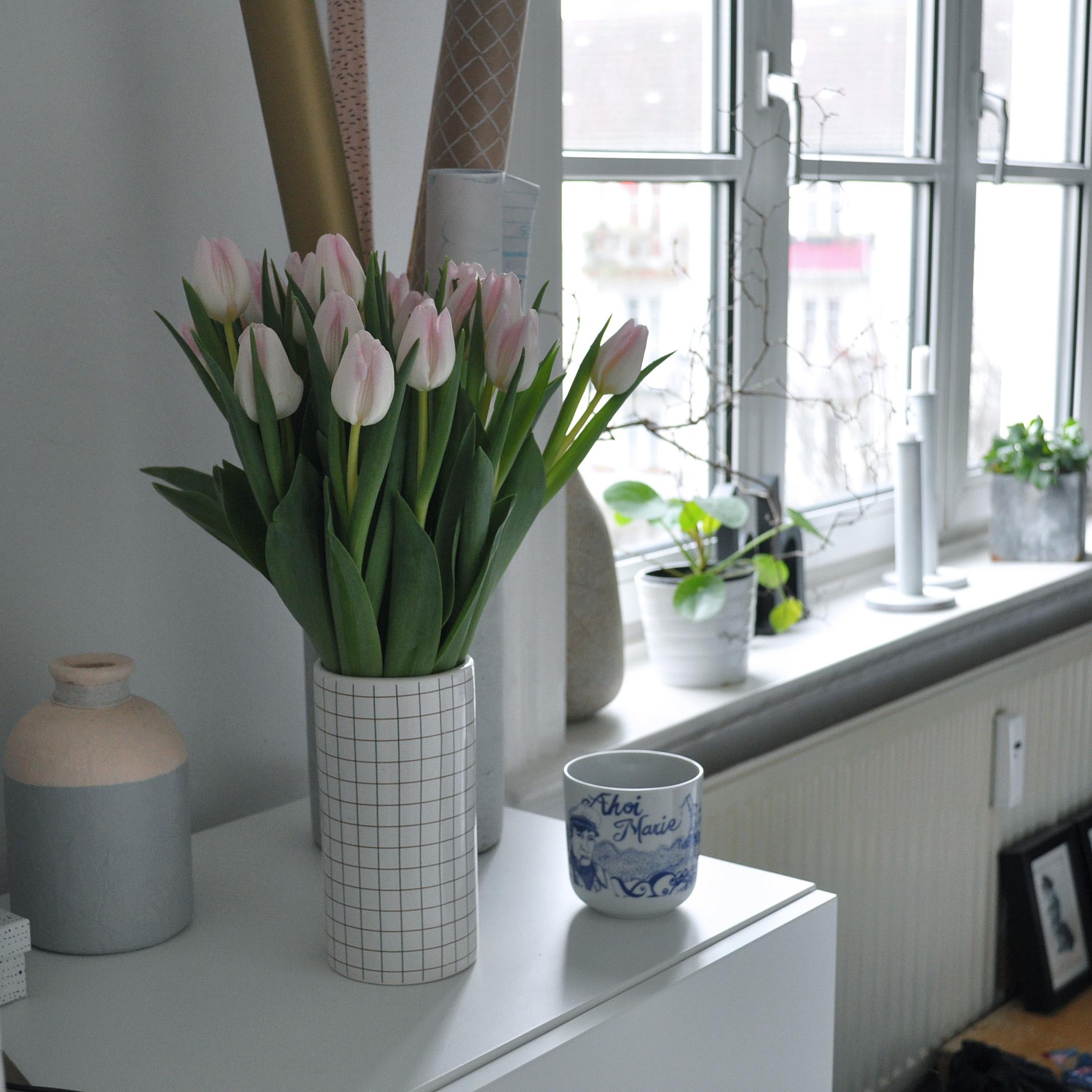 #frühling #blumen #tulpen #wohnzimmer