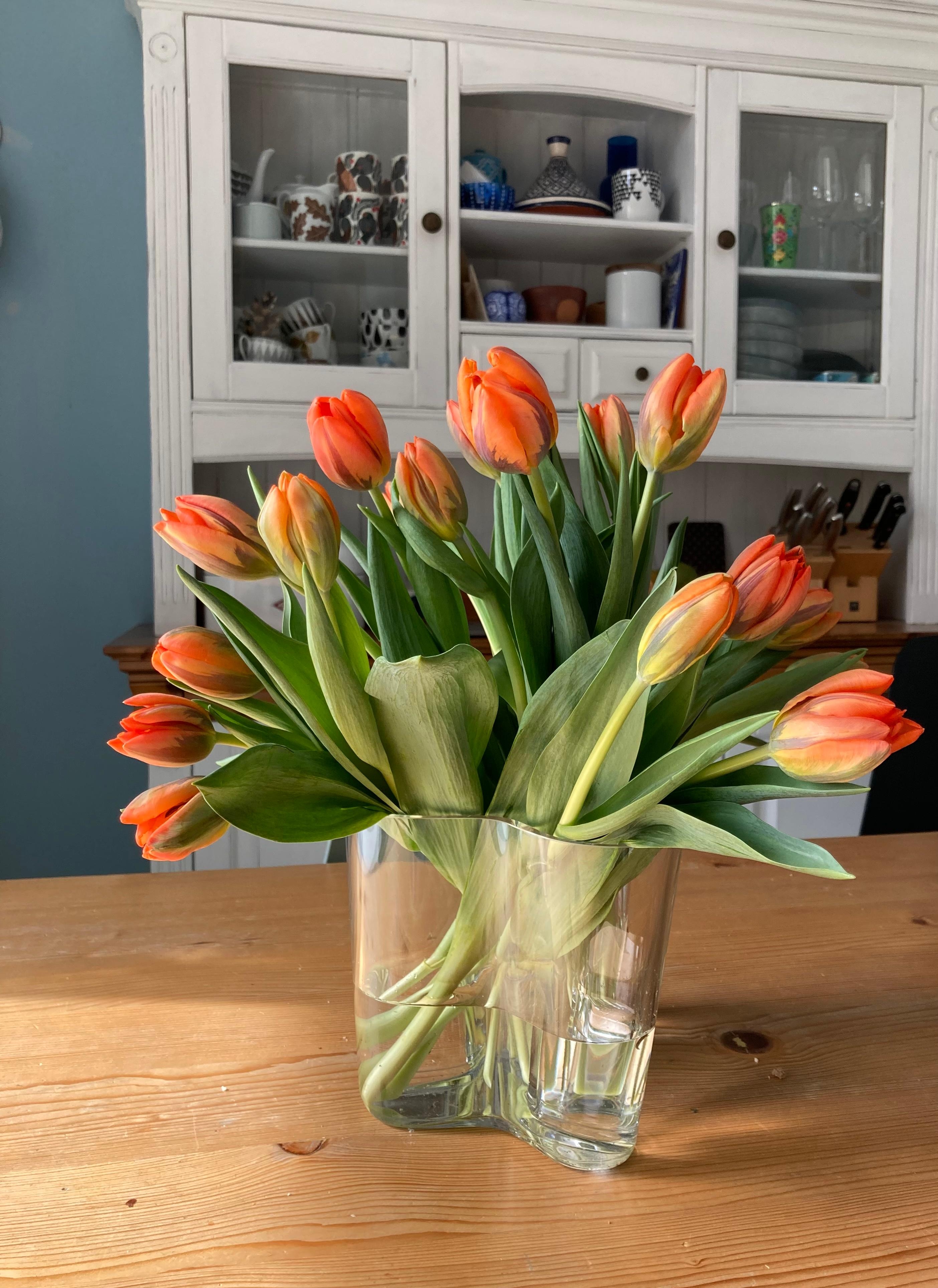 #Frühling #Küche #Tulpen 