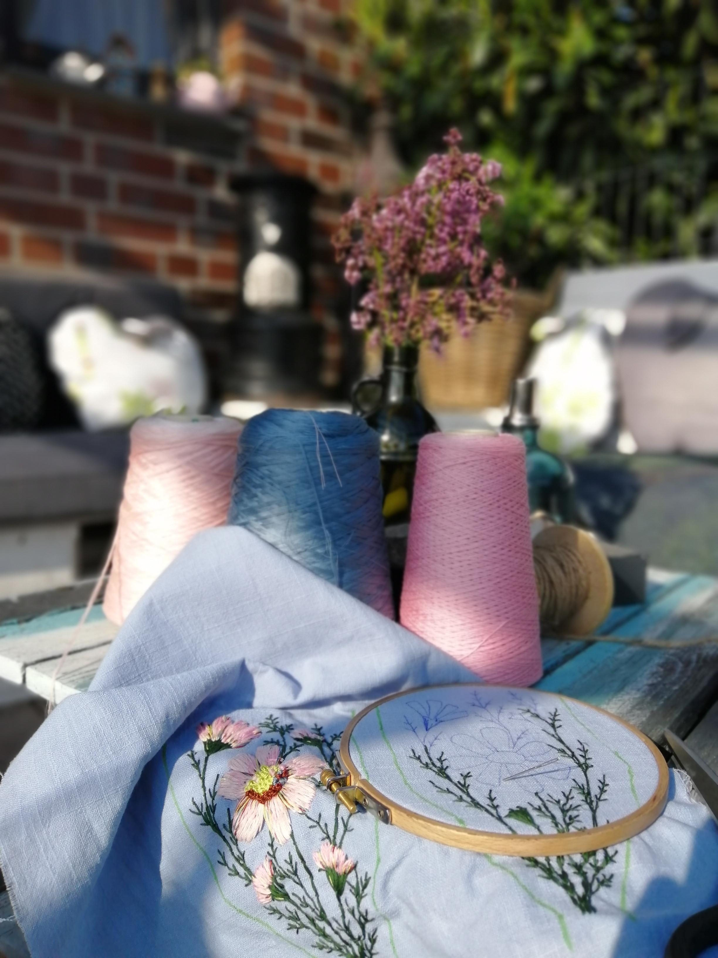 Garten und handmade 🌿🌸#diy #embroiderywork #Garten #stickenistmeinyoga