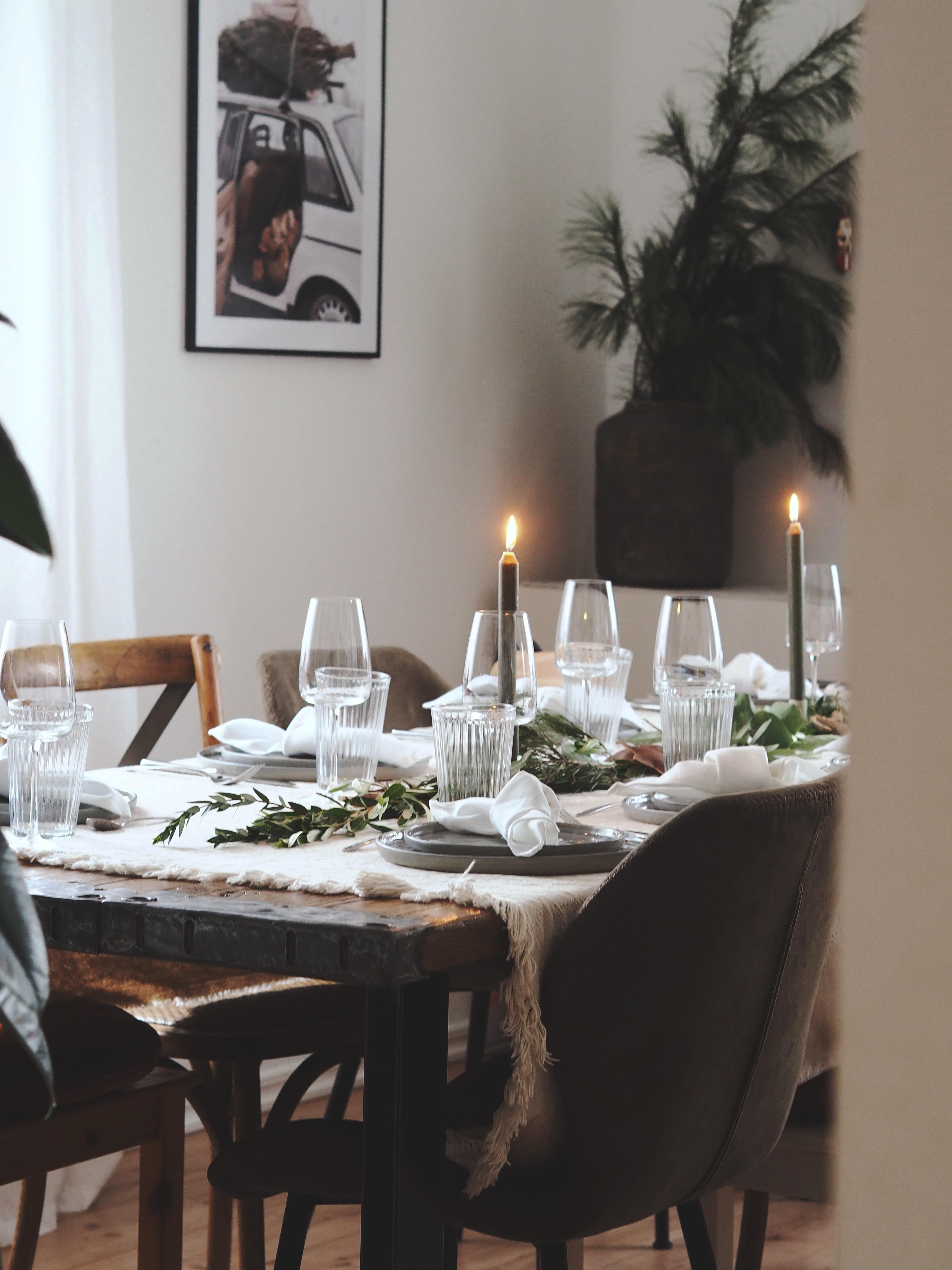 Gedeckter Tisch 




#christmasdecoration #tablesetting 
#weihnachtsdeco 
#tabledecoration 