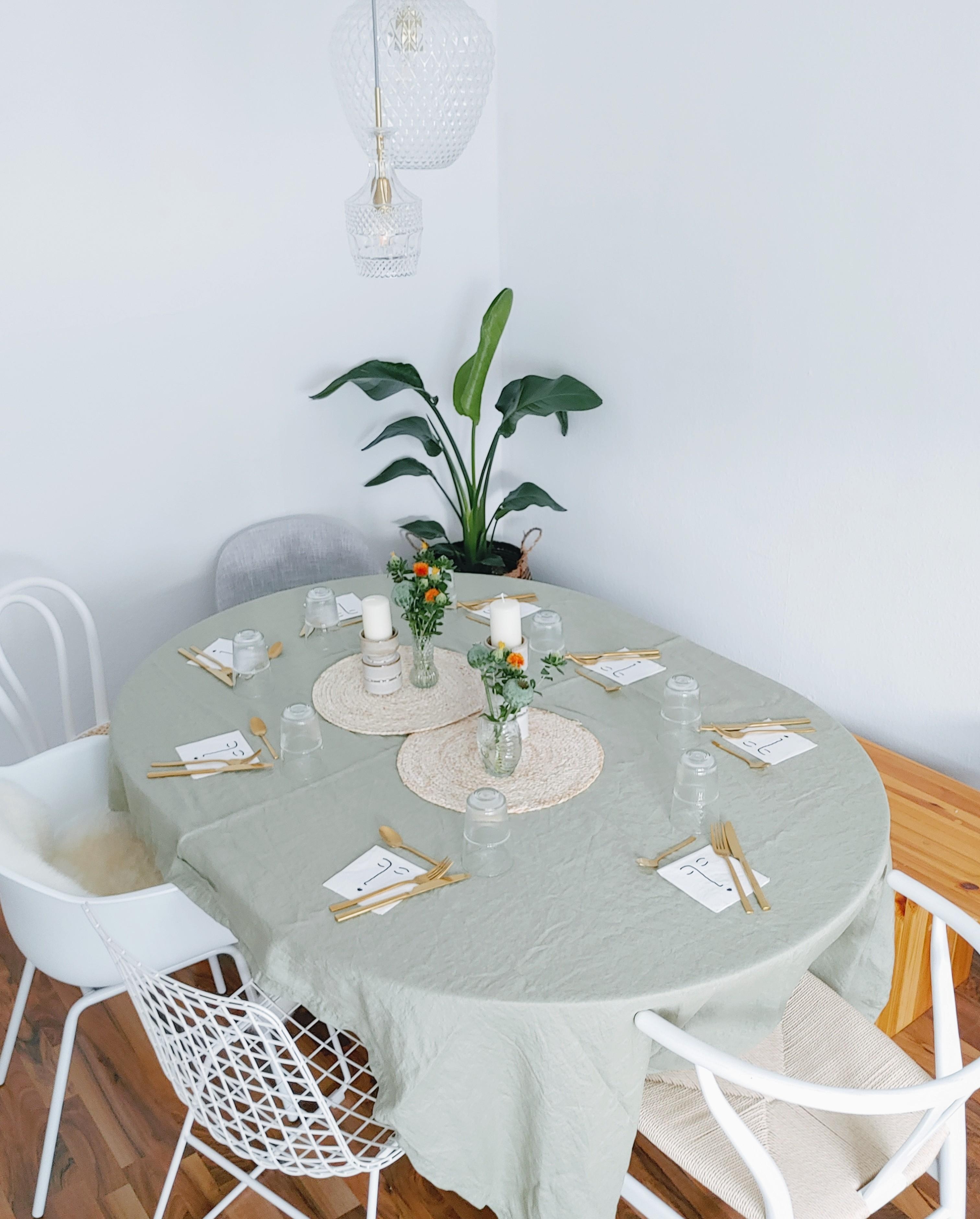 Gedeckter Tisch zum Familienbrunch...

#Livingchallenge #Tischdeko #Essecke #Naturfarben 