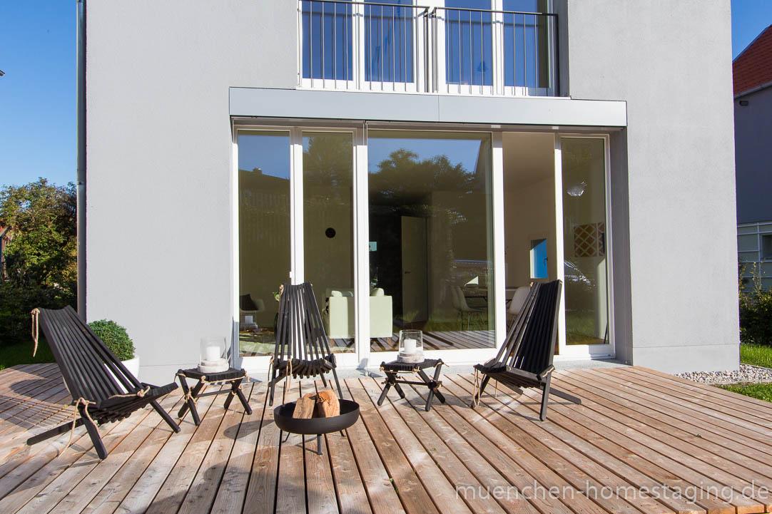gemütliche Eco Chairs als alternatives Terrassenmöbel #terrassenmöbel #einrichtungsberatung ©Münchner Home Staging Agentur