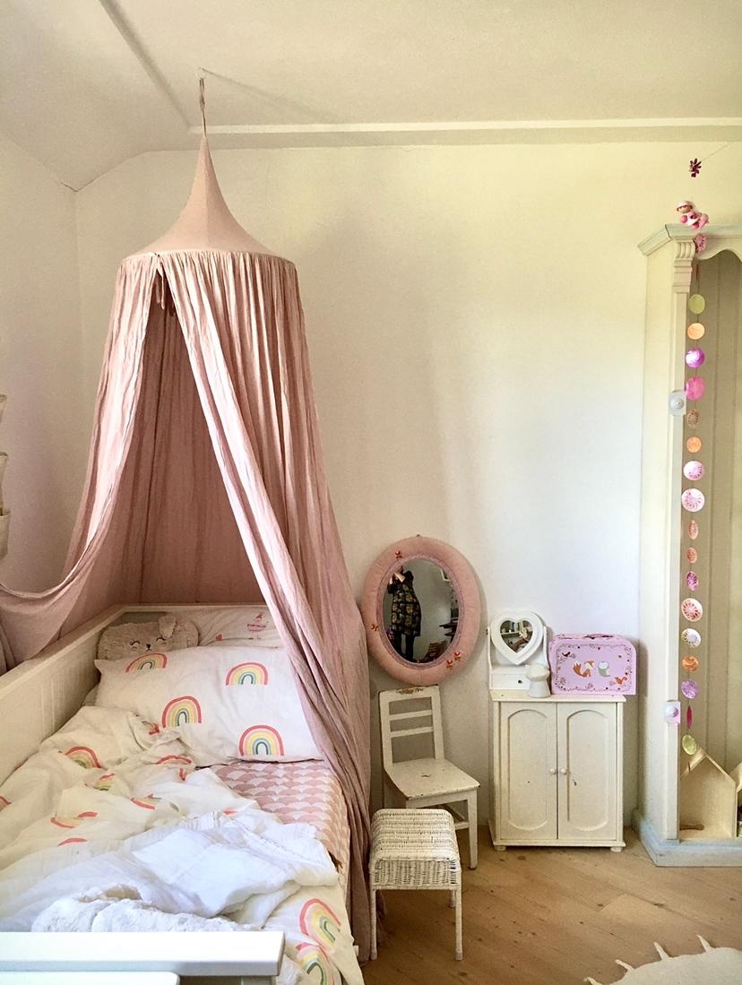 #girlsroom #bedtime #romanticstyle #kidsroom #cozycorner 