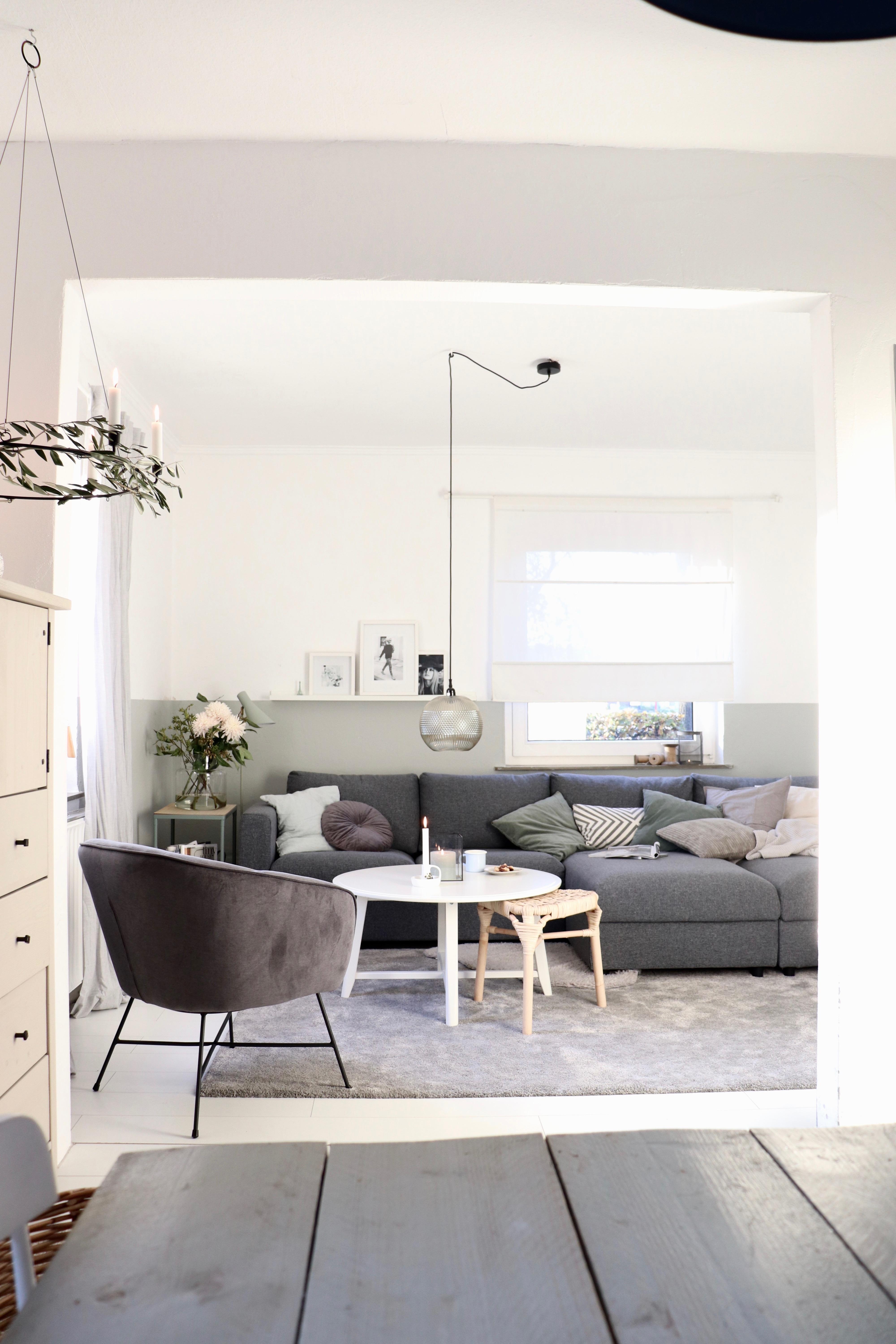 Glücklich mit neuem Sofa!

#thinkbig#grey#scandinavian#neutral#pastell#winter#livingroom